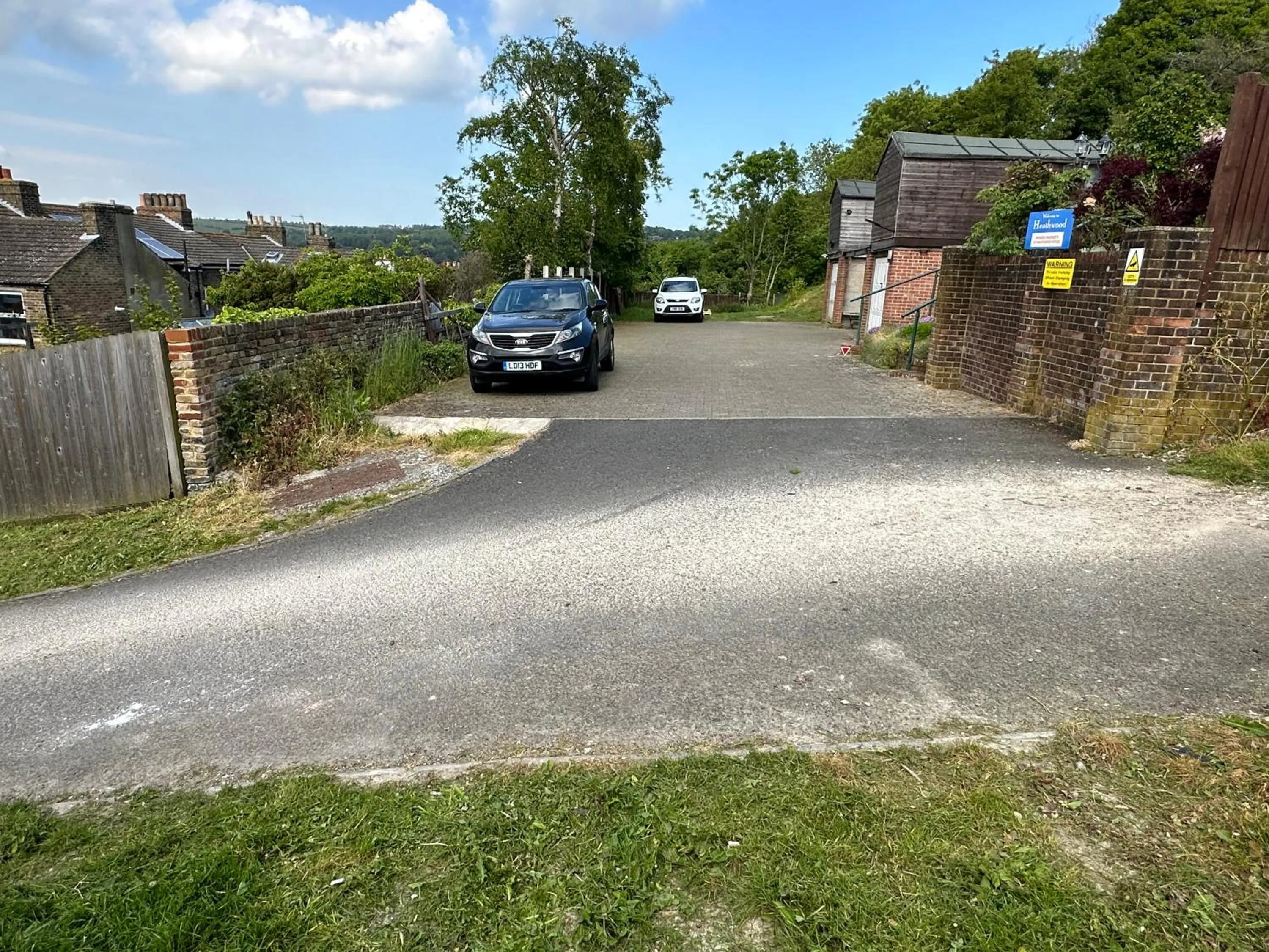 Parking in Heathwood