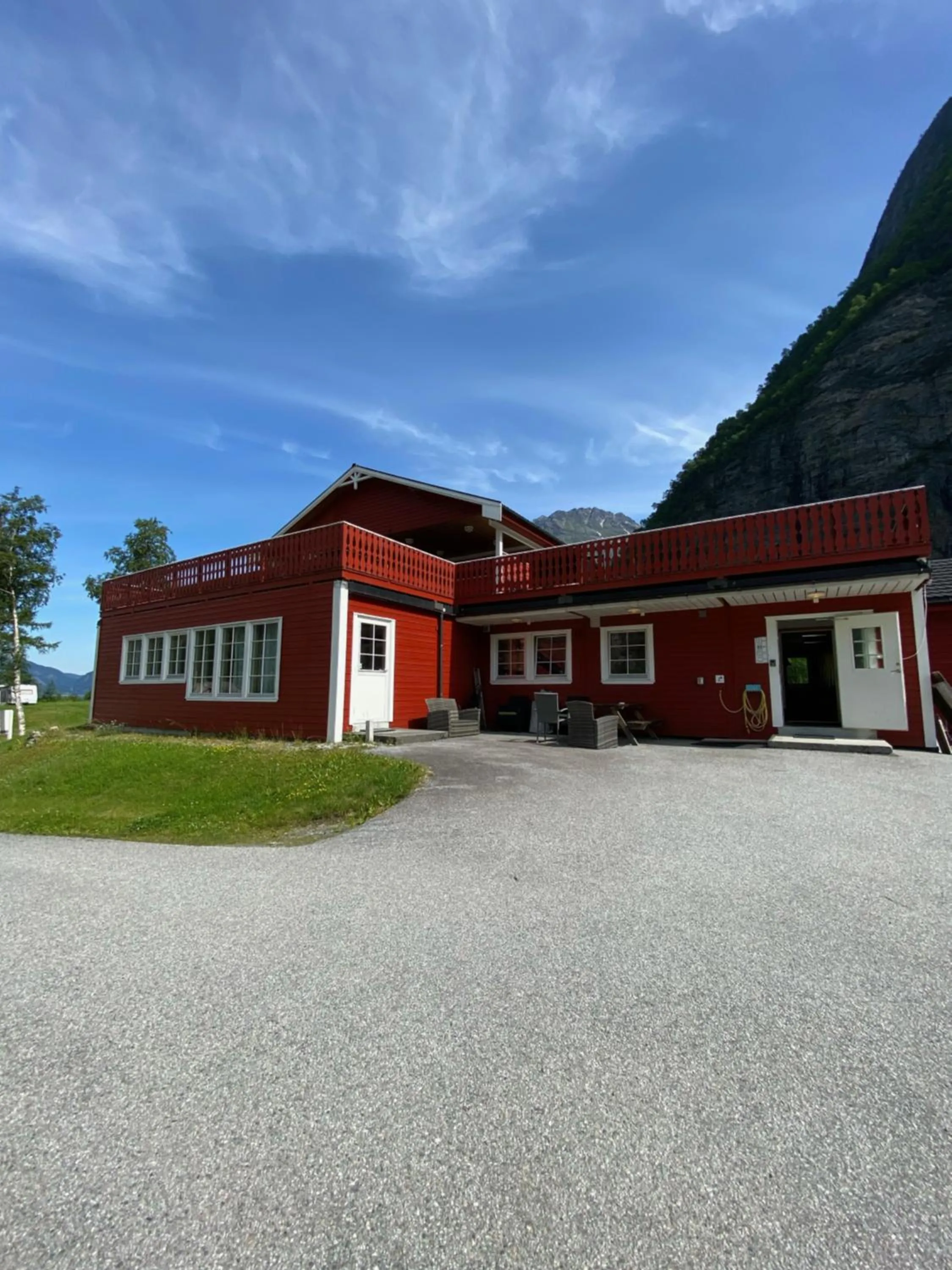 Property building in Trædal Hotel