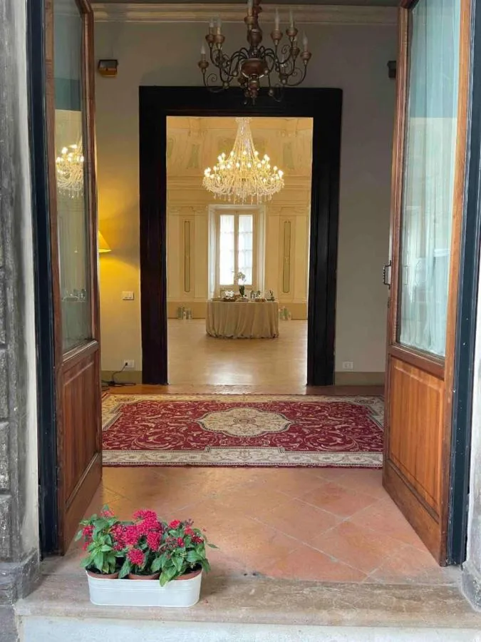 Facade/entrance in Palazzo de' Vecchi