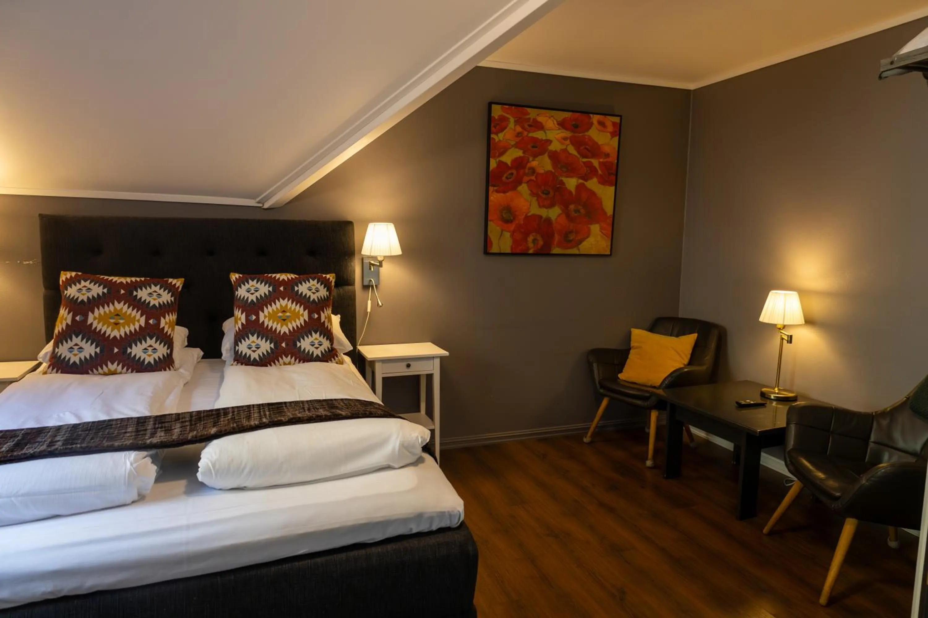 Bedroom, Bed in Flåmsbrygga Hotel