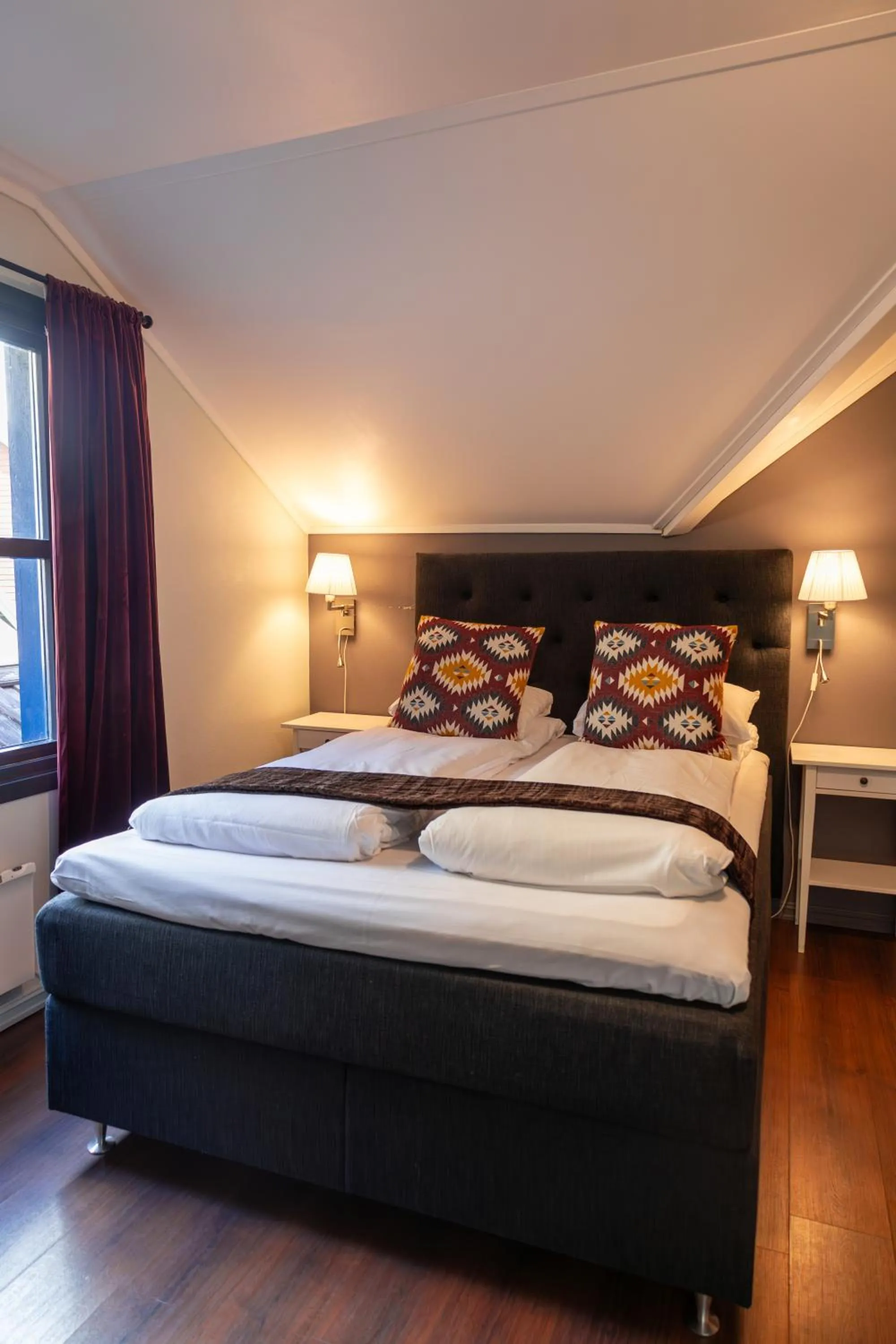 Bedroom, Bed in Flåmsbrygga Hotel