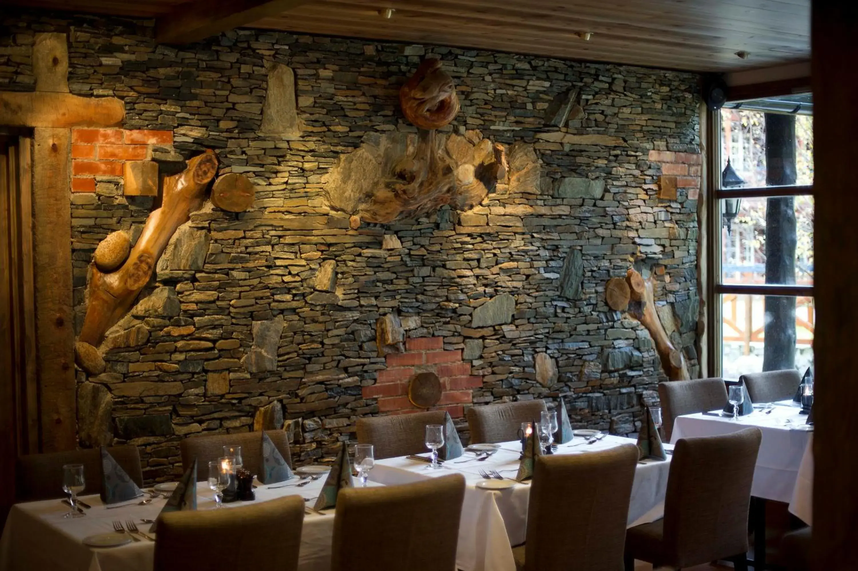 Restaurant/places to eat in Flåmsbrygga Hotel Restaurant/places to eat in Flåmsbrygga Hotel