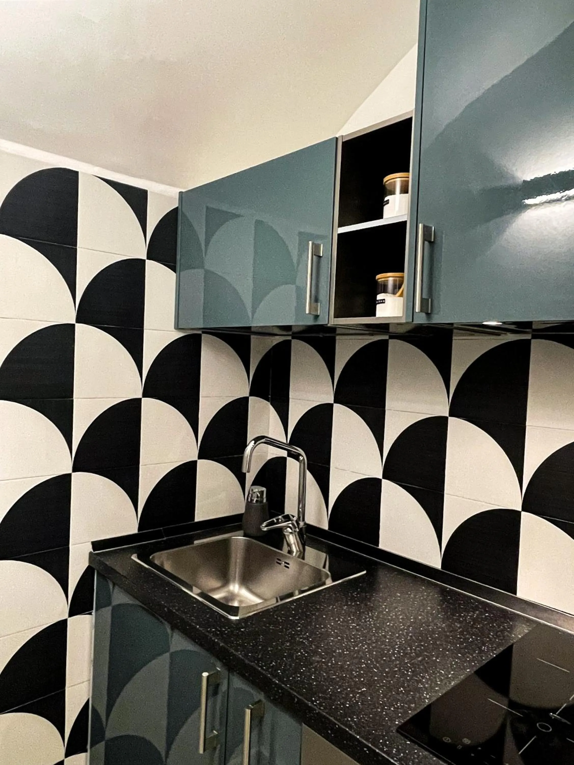 kitchen in ES Suites