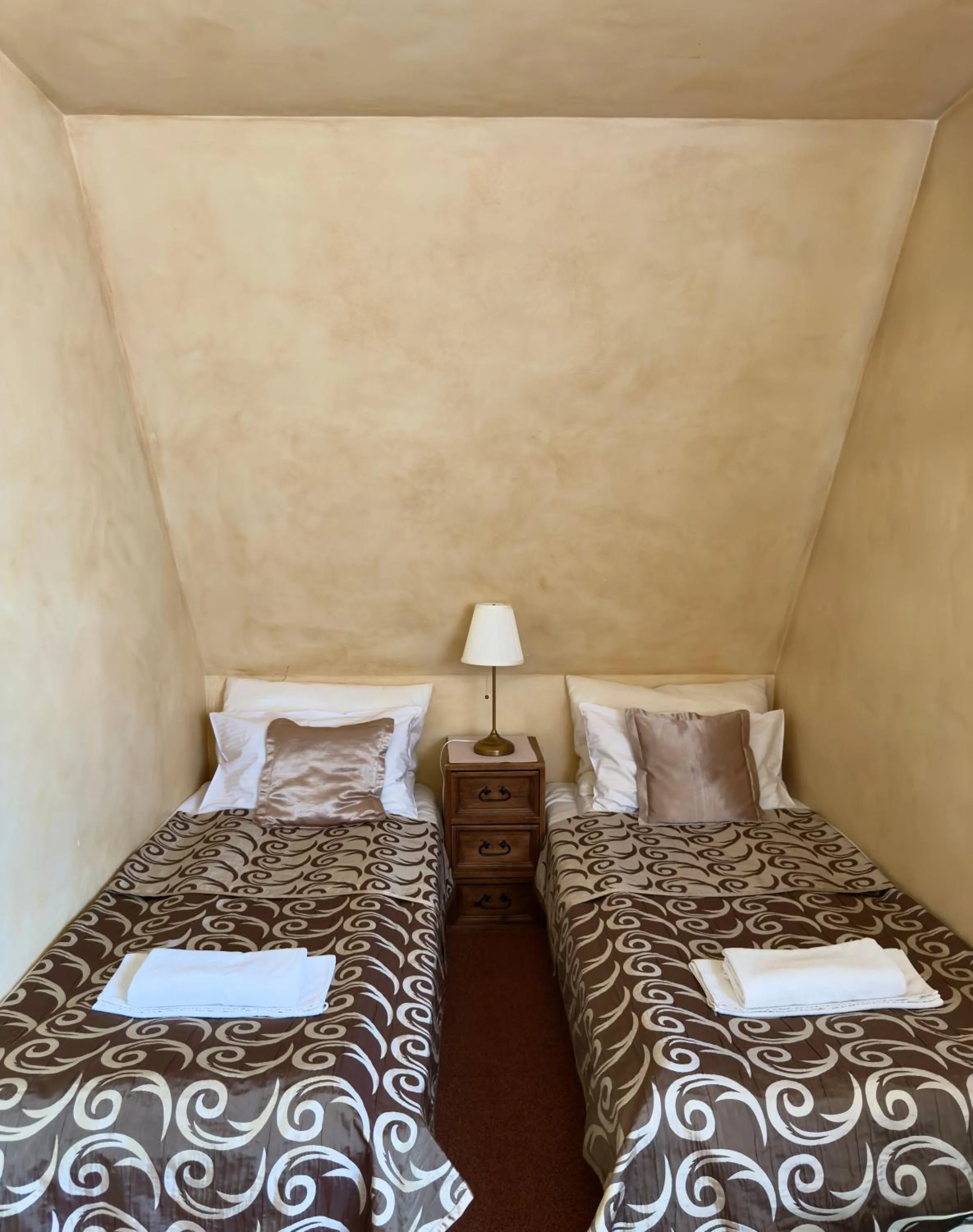 Bed in Hotel Dwór Karolówka