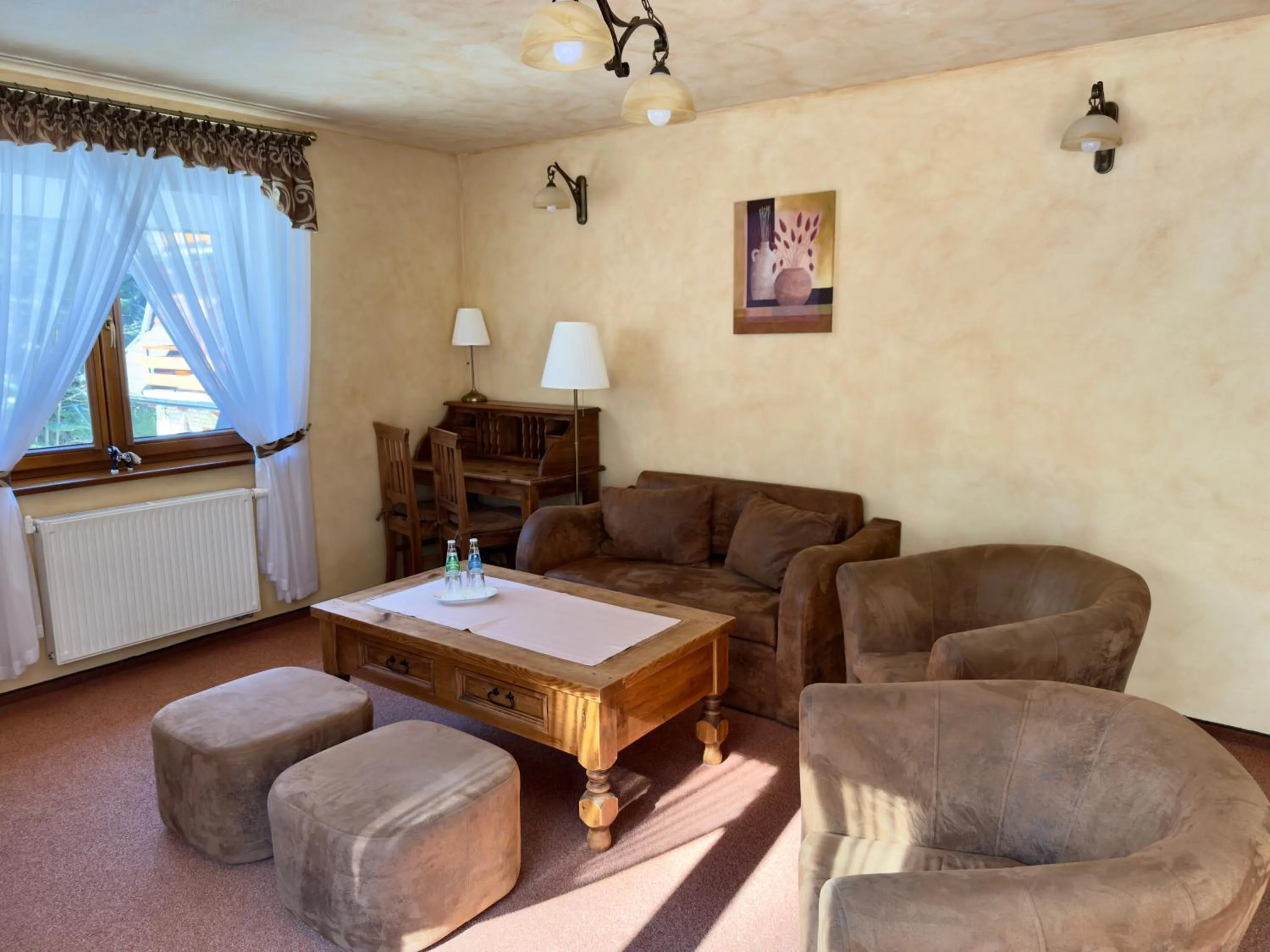 Living room in Hotel Dwór Karolówka