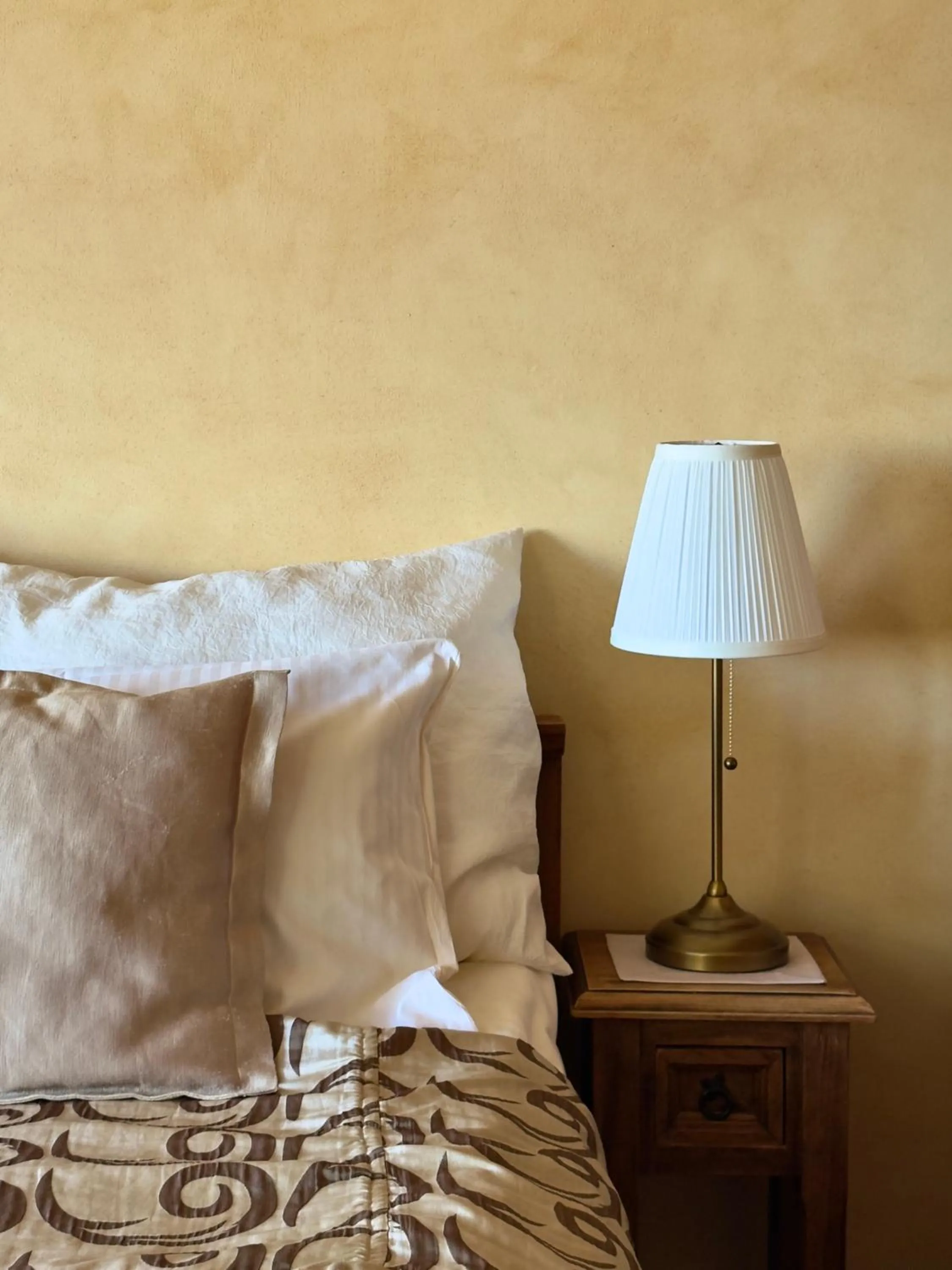 Bed in Hotel Dwór Karolówka