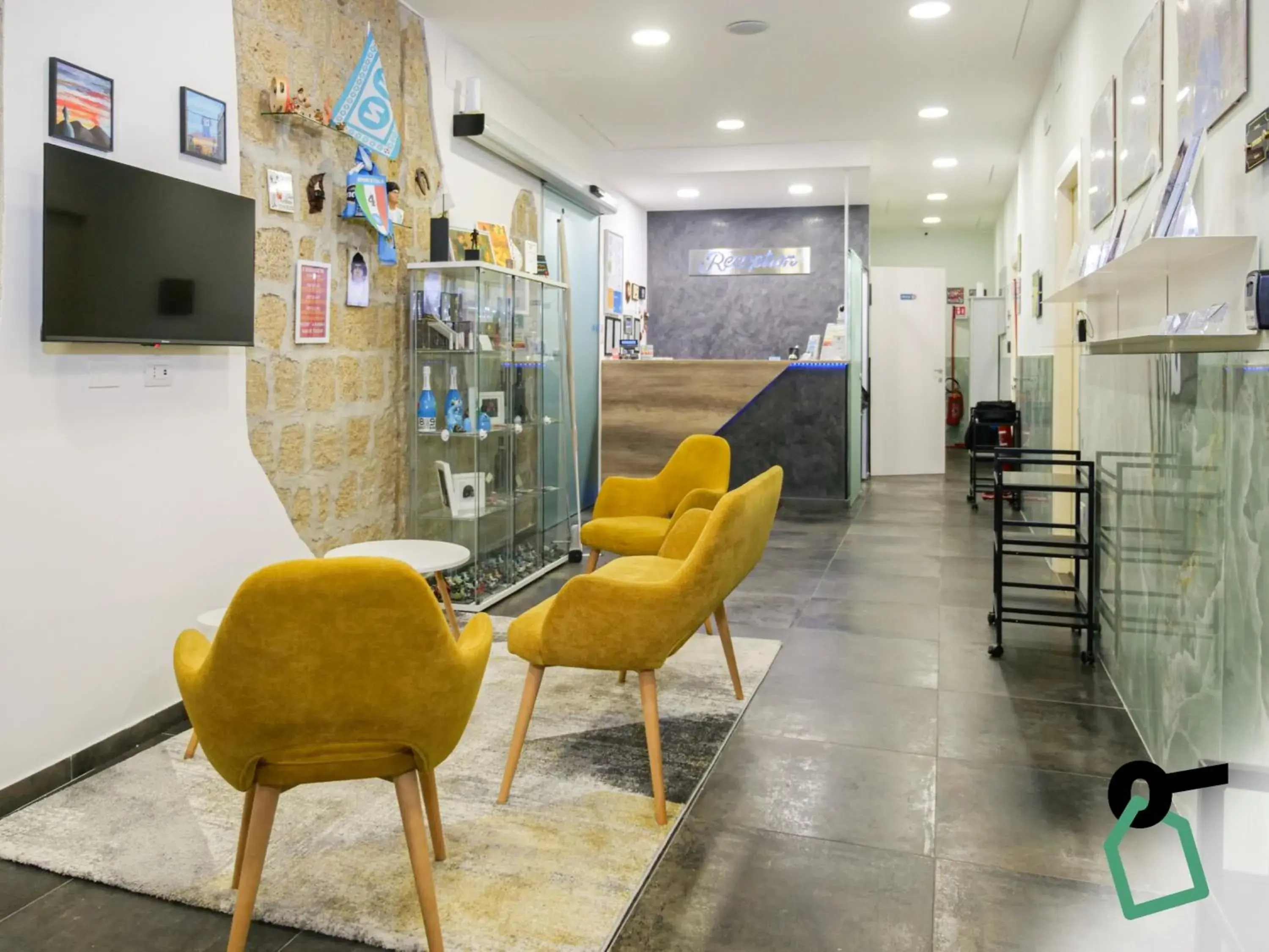 Lobby or reception in Hotiday Spaccanapoli I Borbone Lobby or reception in Hotiday Spaccanapoli I Borbone