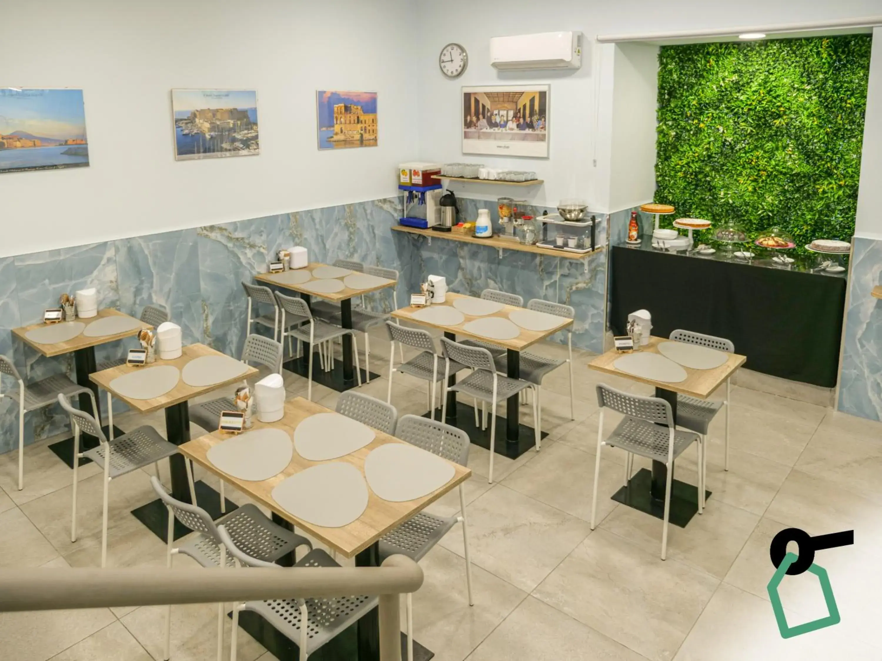 Breakfast in Hotiday Spaccanapoli I Borbone Breakfast in Hotiday Spaccanapoli I Borbone