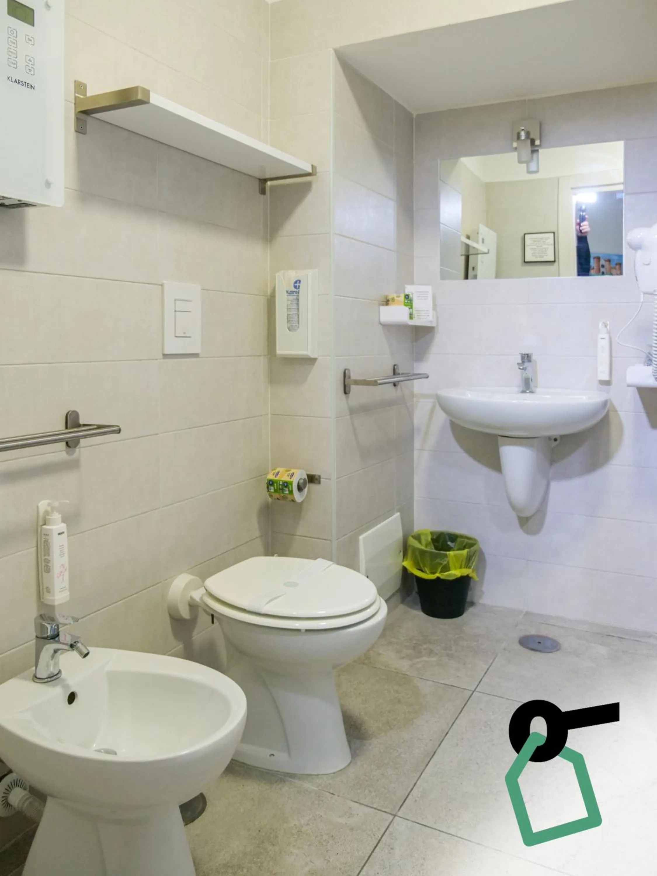 Bathroom in Hotiday Spaccanapoli I Borbone