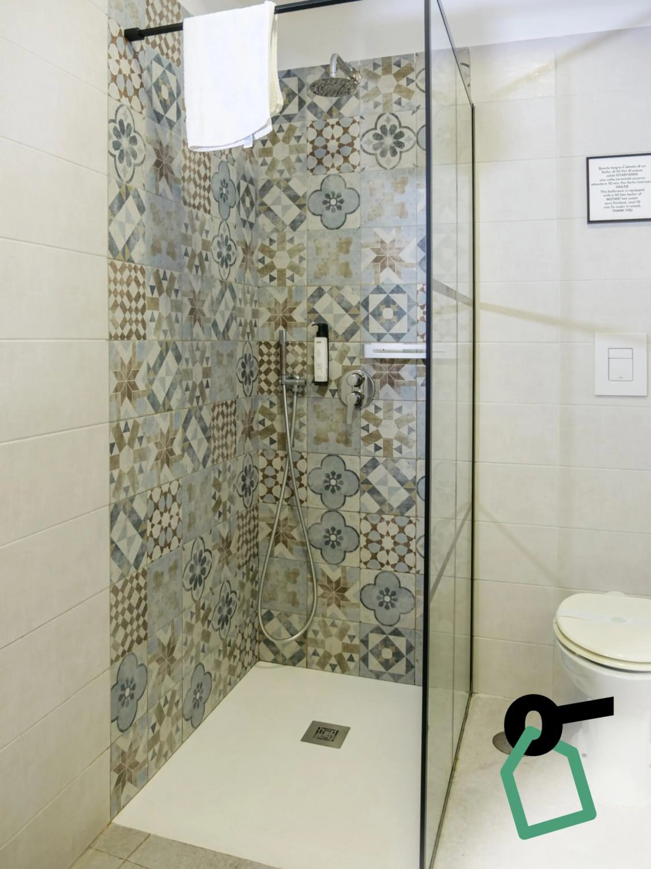 Shower in Hotiday Spaccanapoli I Borbone