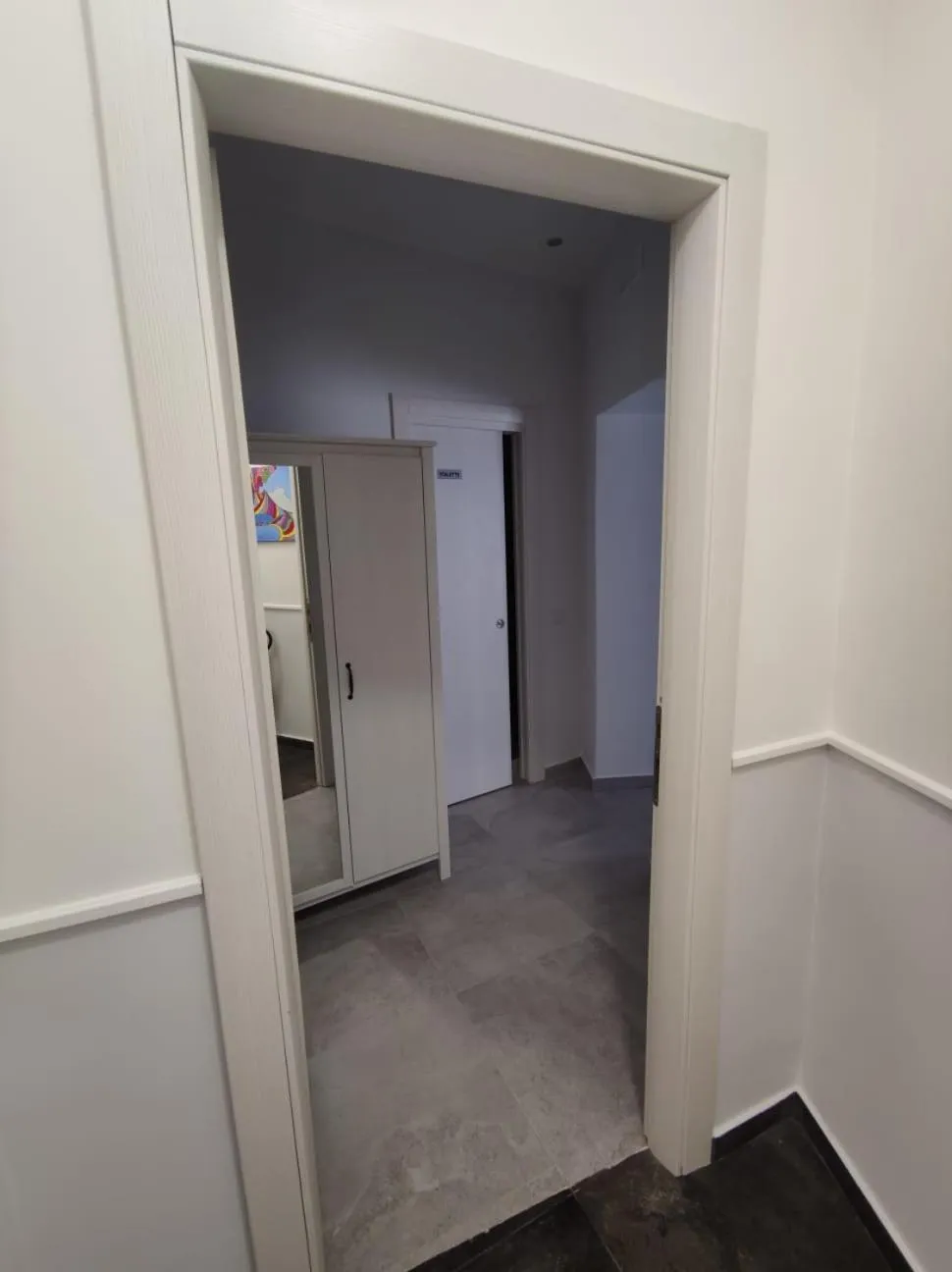 wardrobe in B&B I Borbone