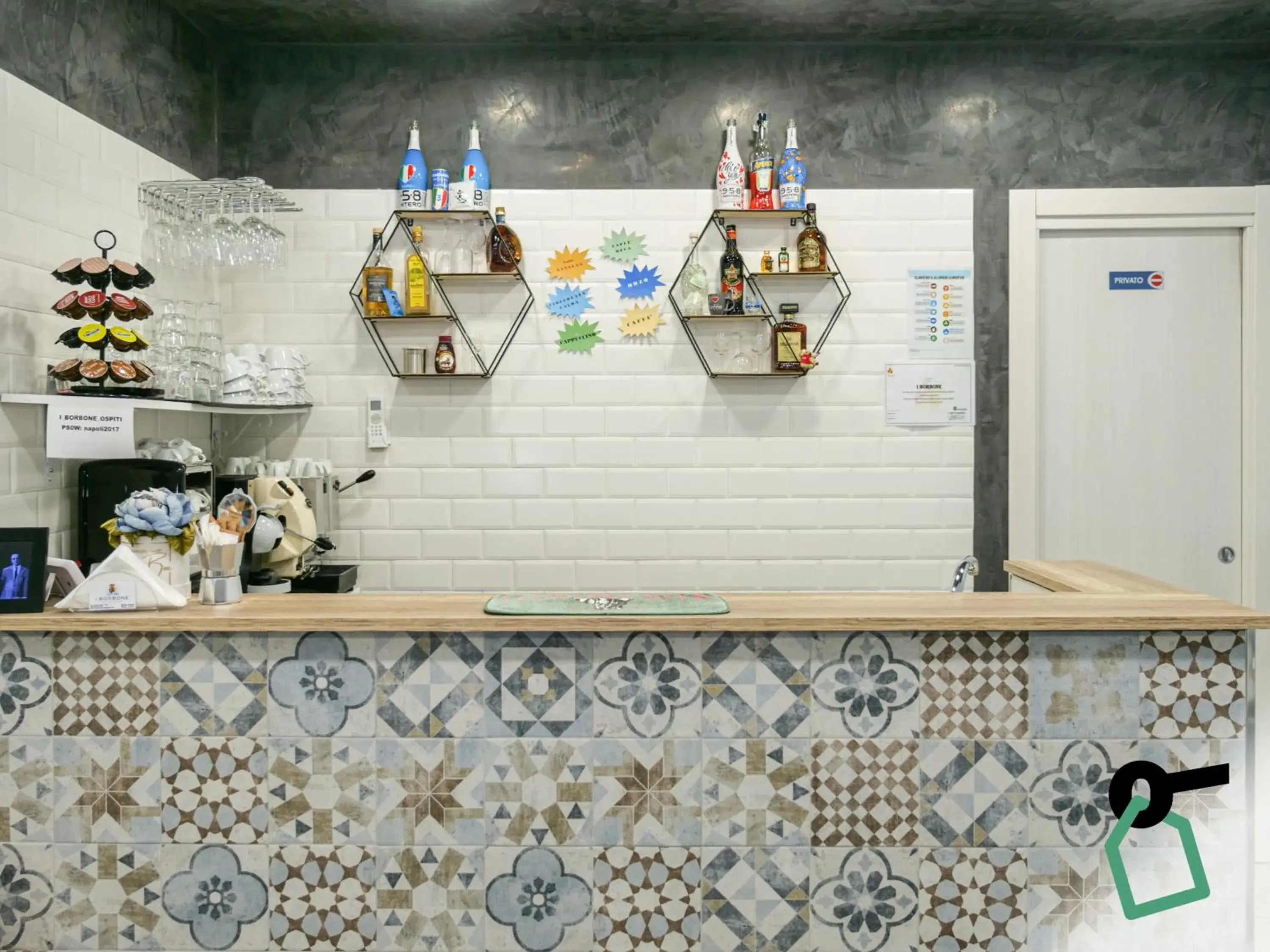 Lounge or bar in Hotiday Spaccanapoli I Borbone Lounge or bar in Hotiday Spaccanapoli I Borbone