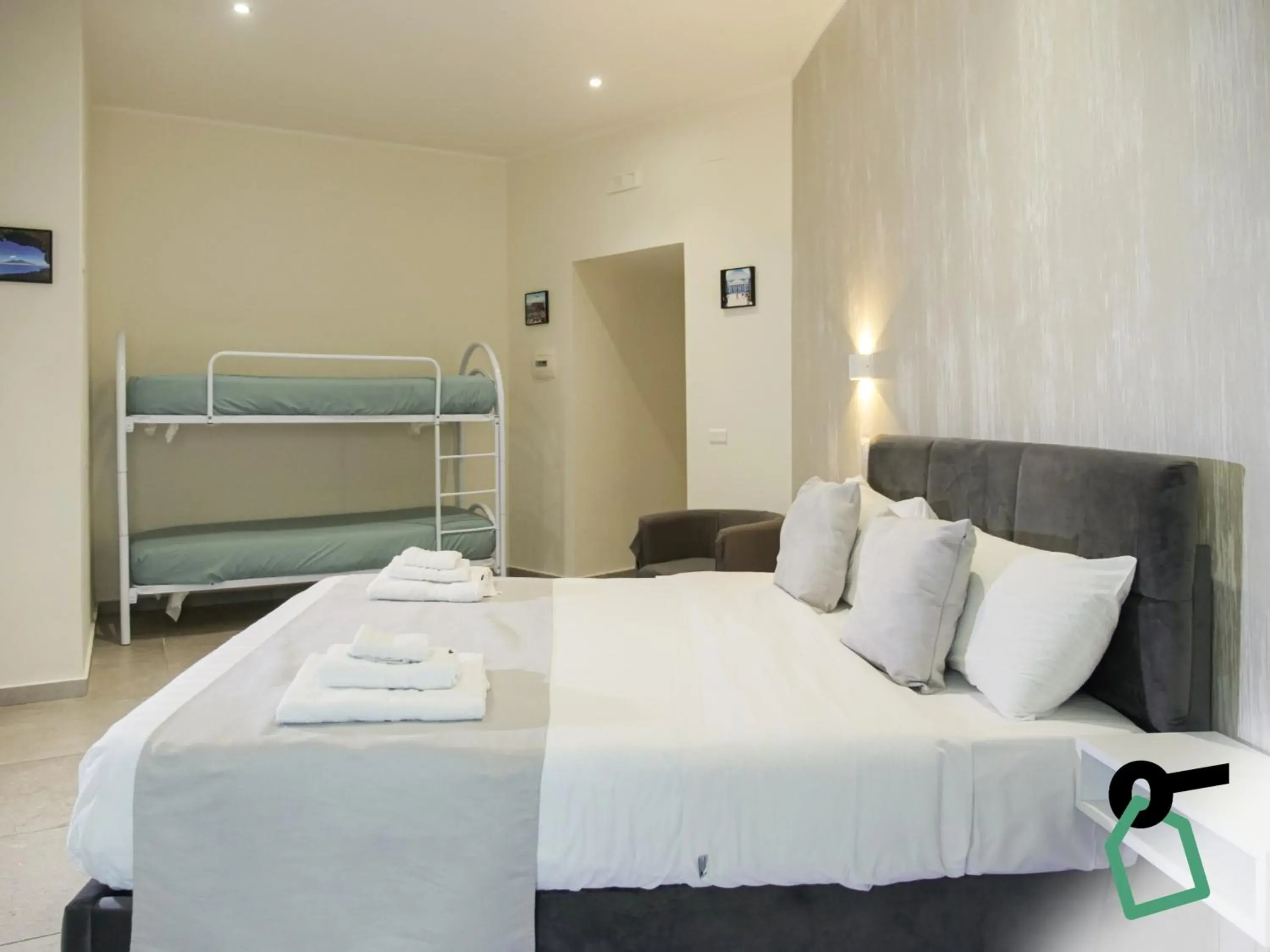 Bedroom, Bed in Hotiday Spaccanapoli I Borbone Bedroom, Bed in Hotiday Spaccanapoli I Borbone