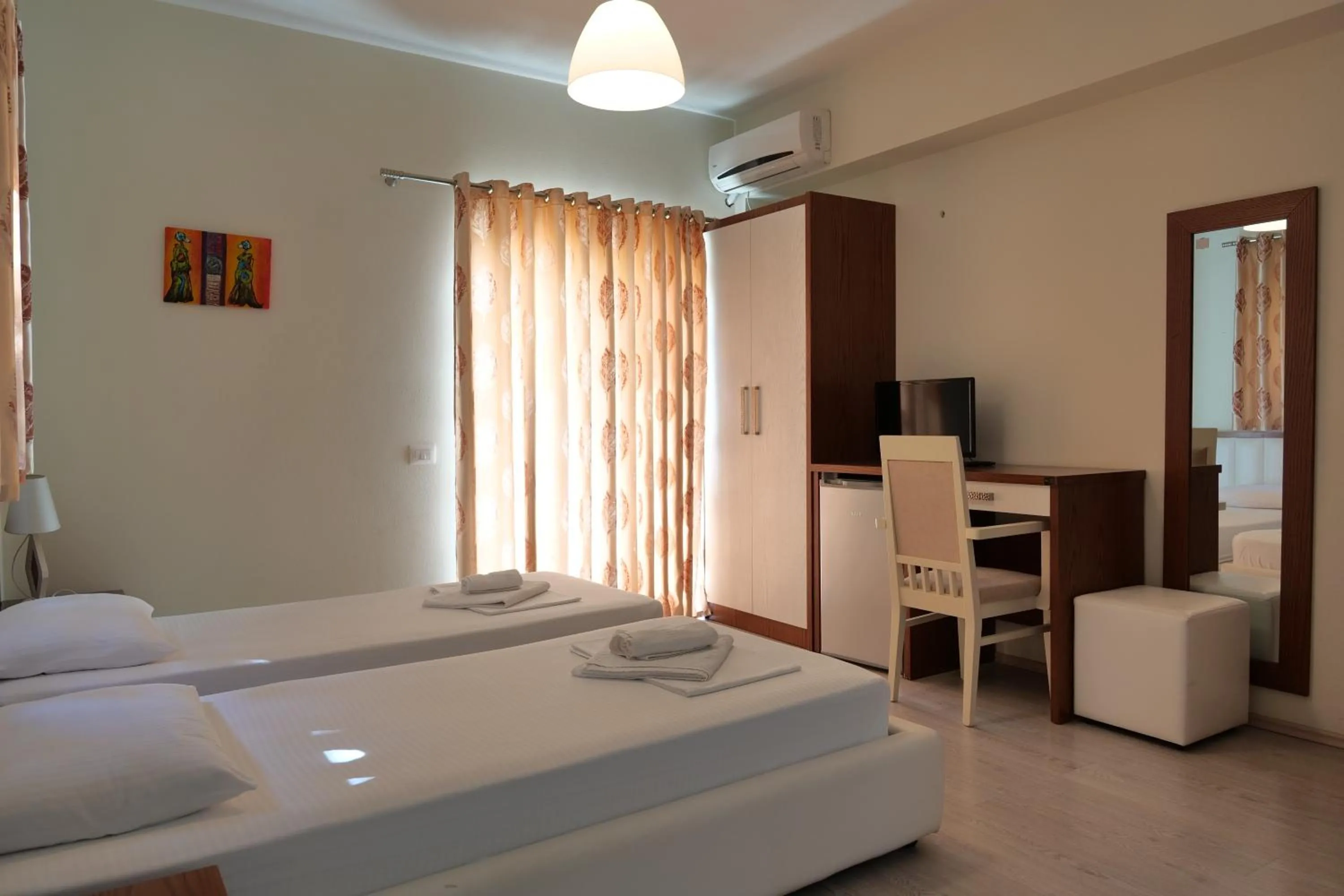 Bathroom, Bed in Privé City Hotel