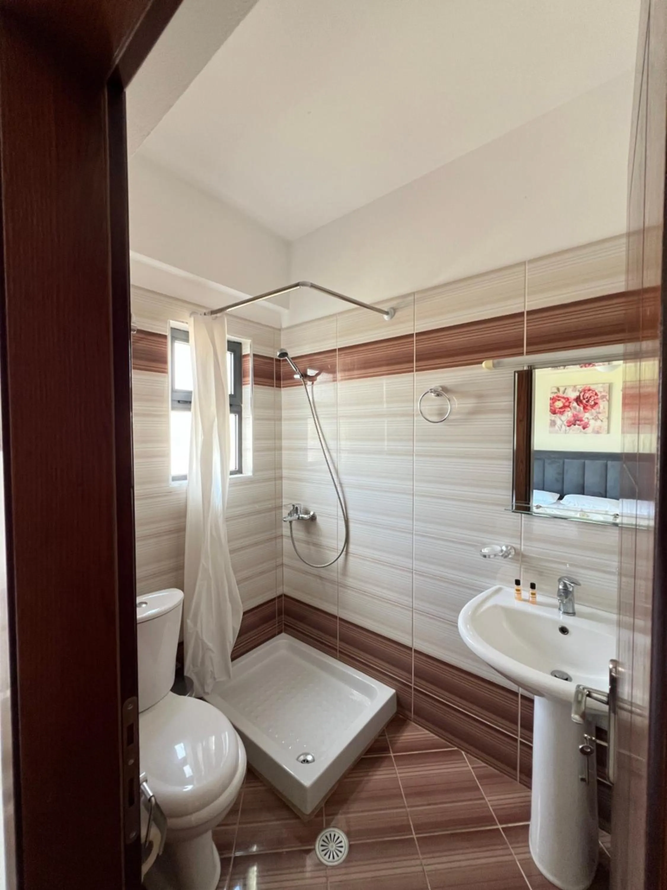 Privé City Hotel