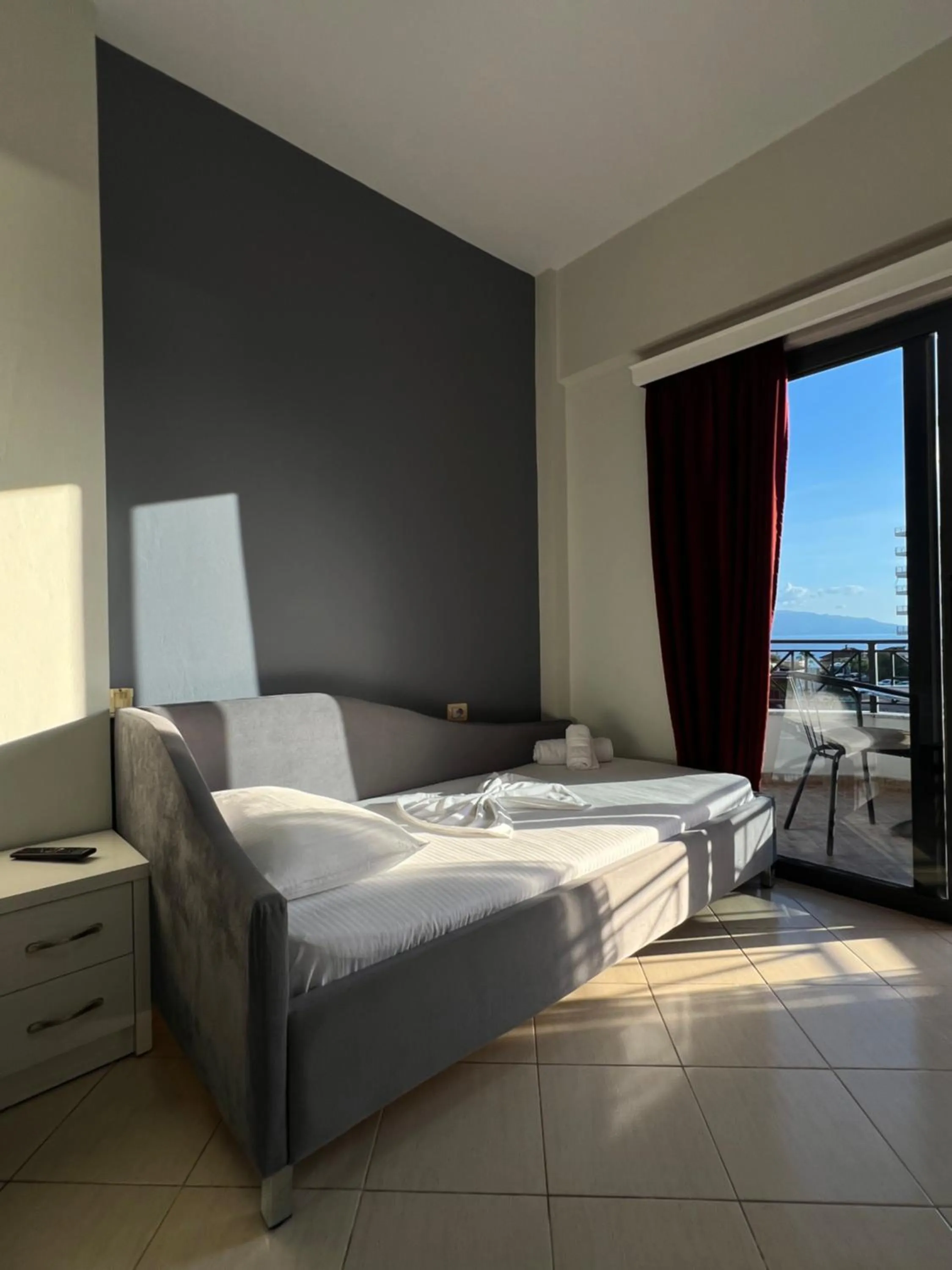 Bed in Privé City Hotel