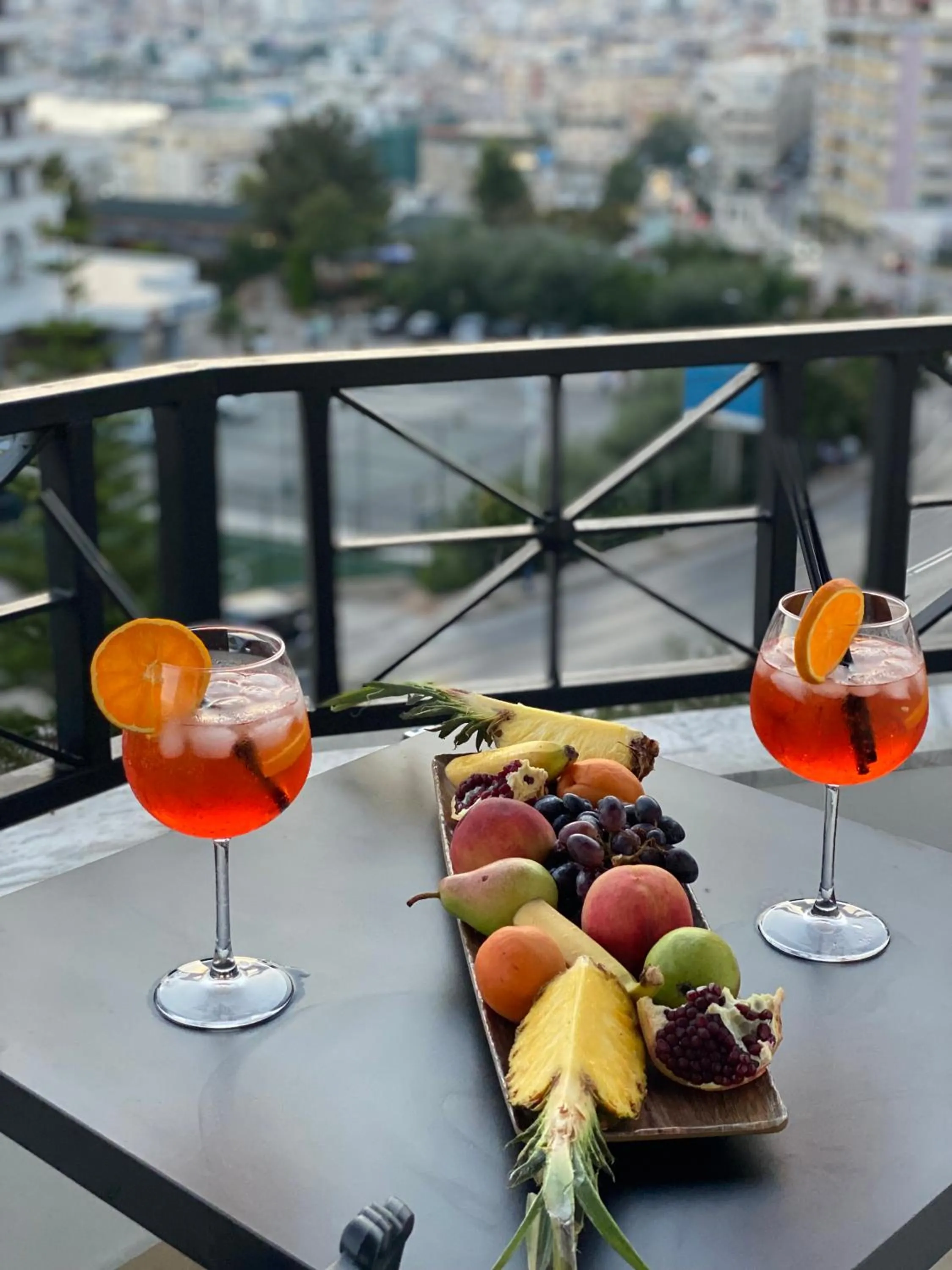 Privé City Hotel