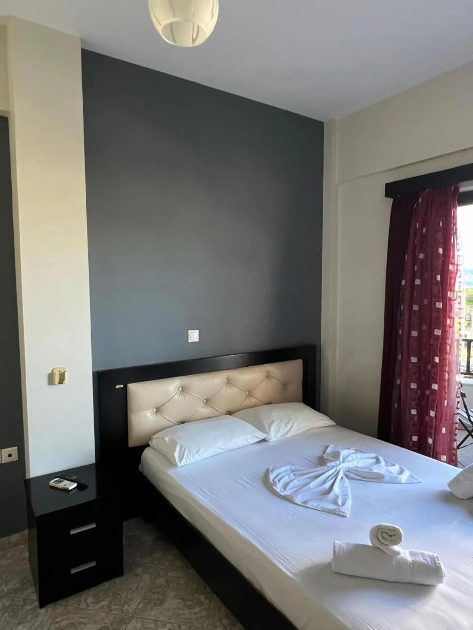 Bed in Privé City Hotel
