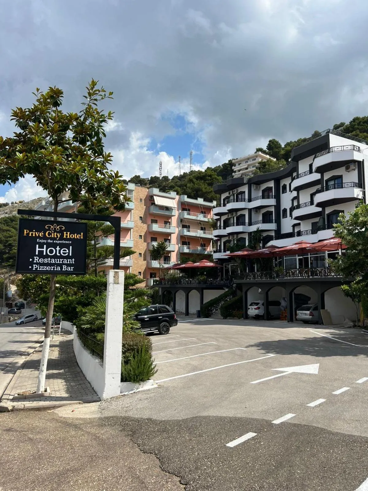 Property building in Privé City Hotel