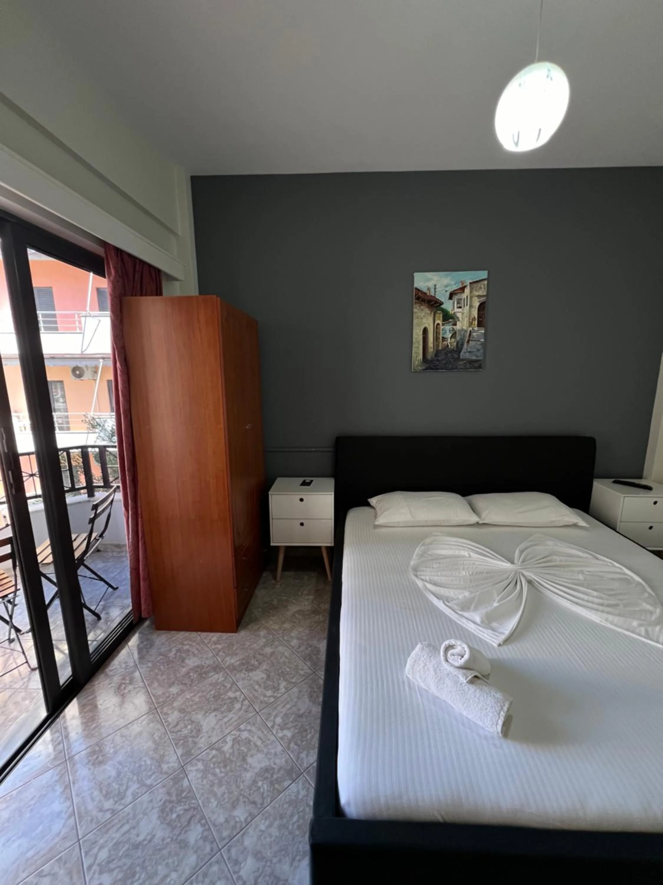 Bed in Privé City Hotel