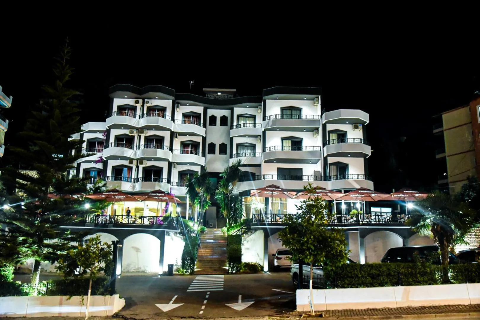 Property building in Privé City Hotel