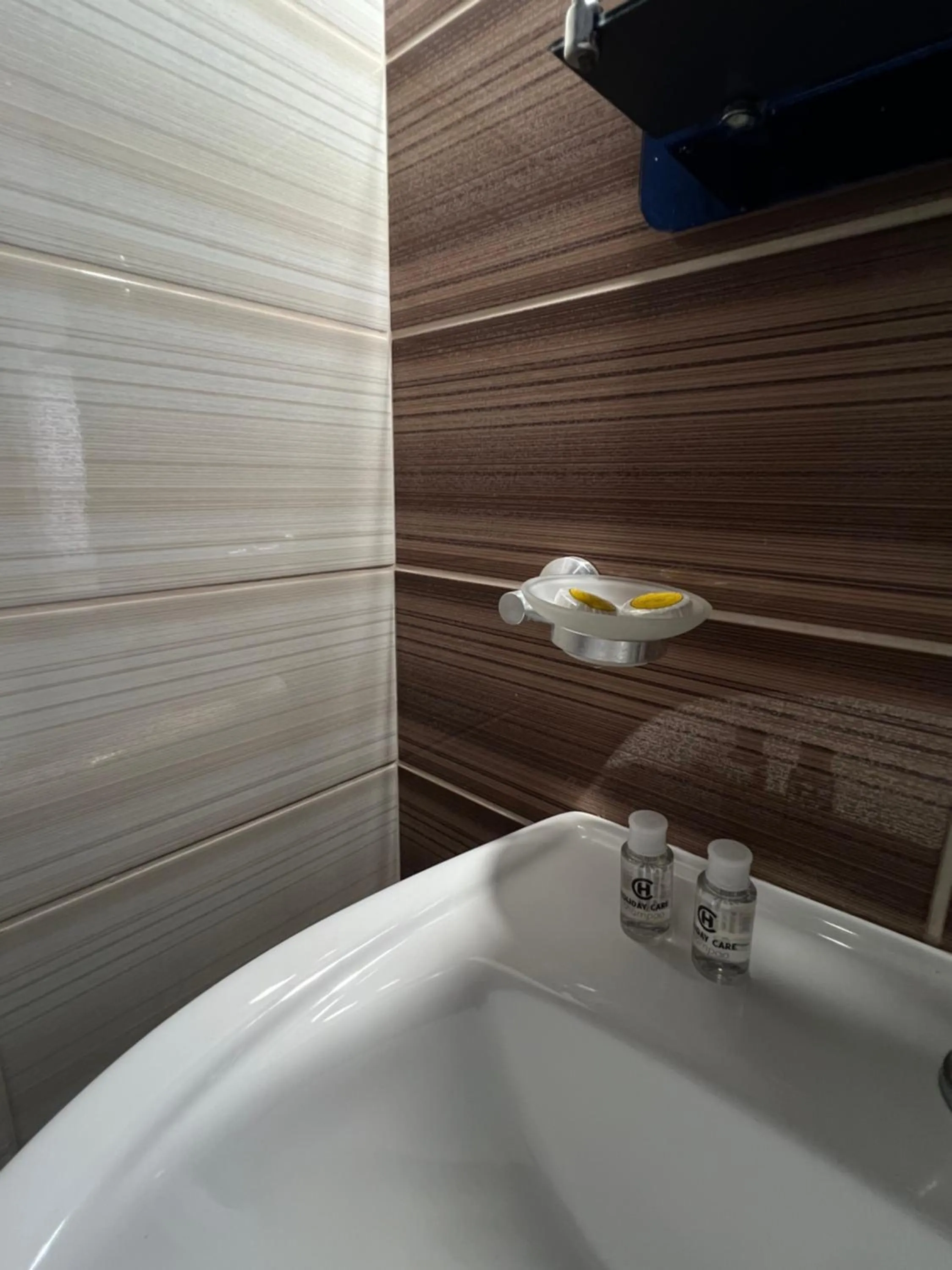 Privé City Hotel