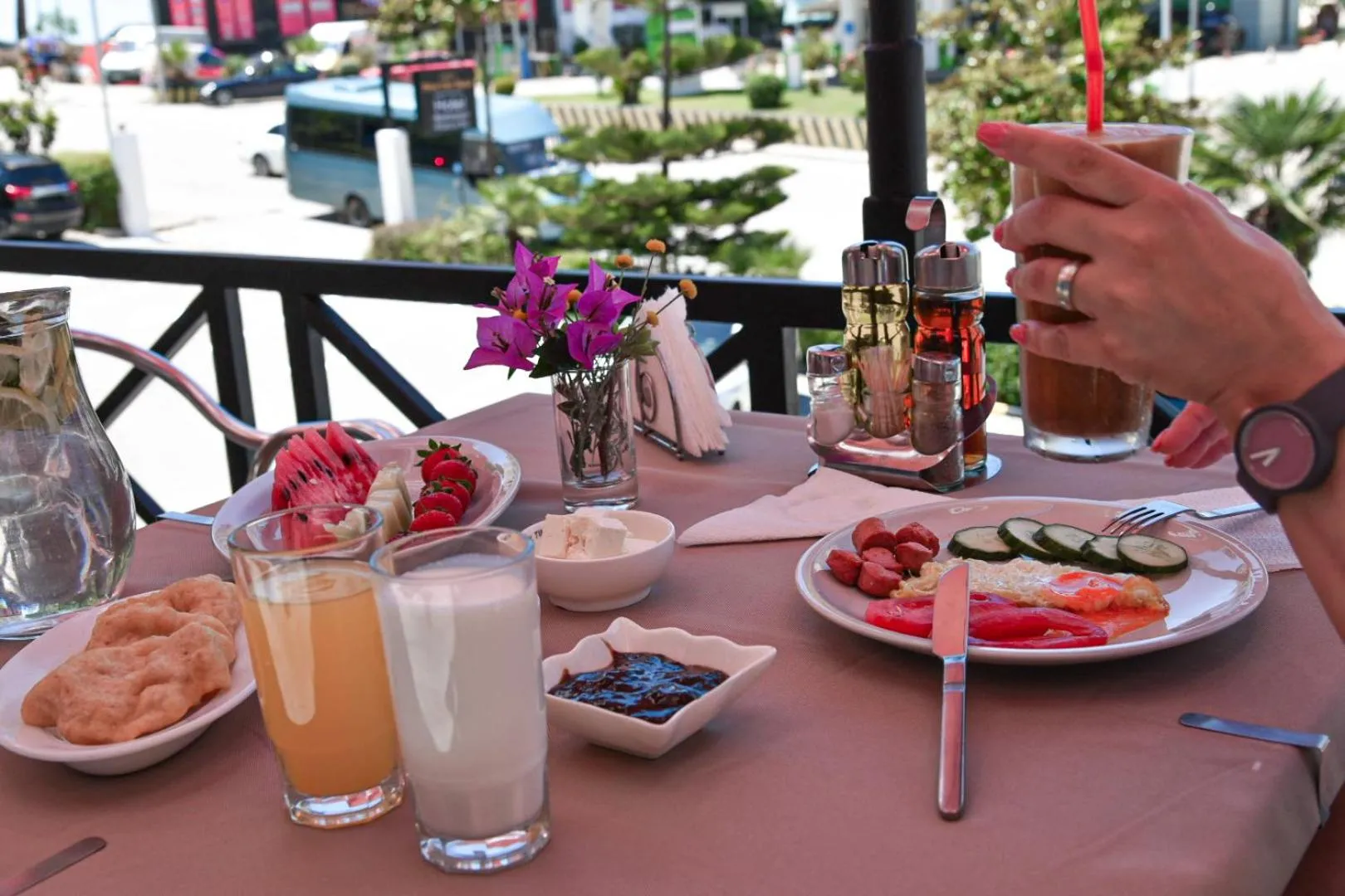 Breakfast in Privé City Hotel
