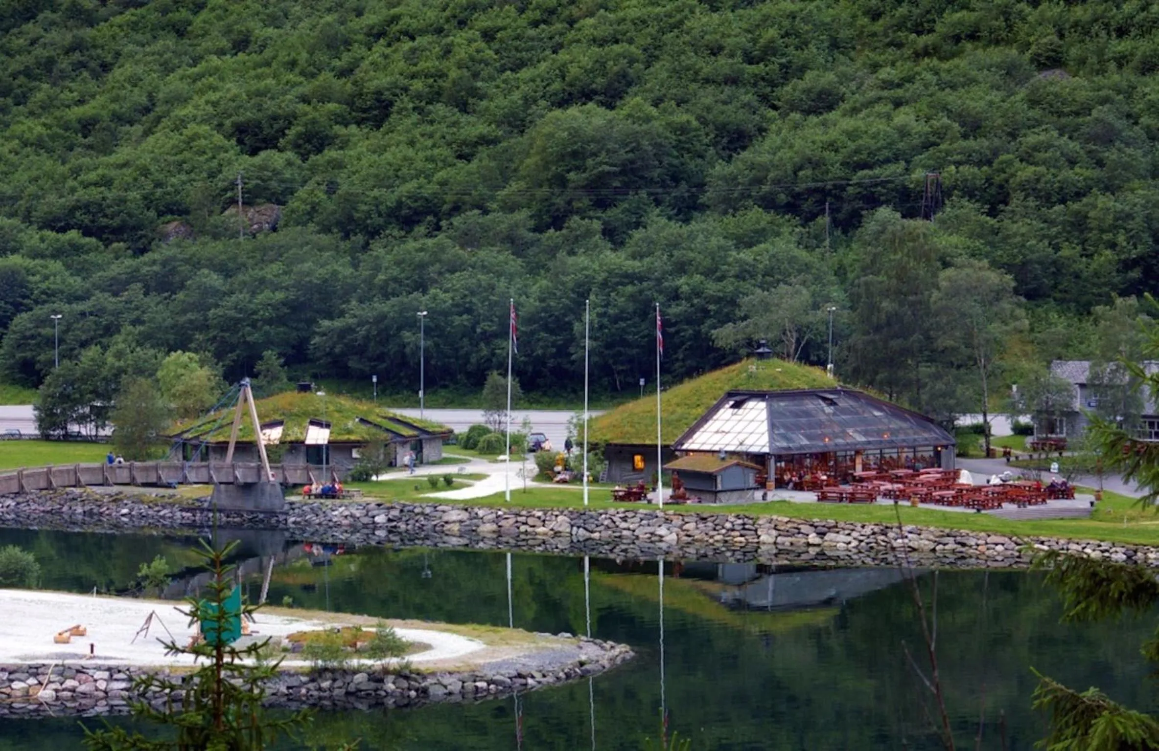 Restaurant/places to eat in Gudvangen Fjordtell