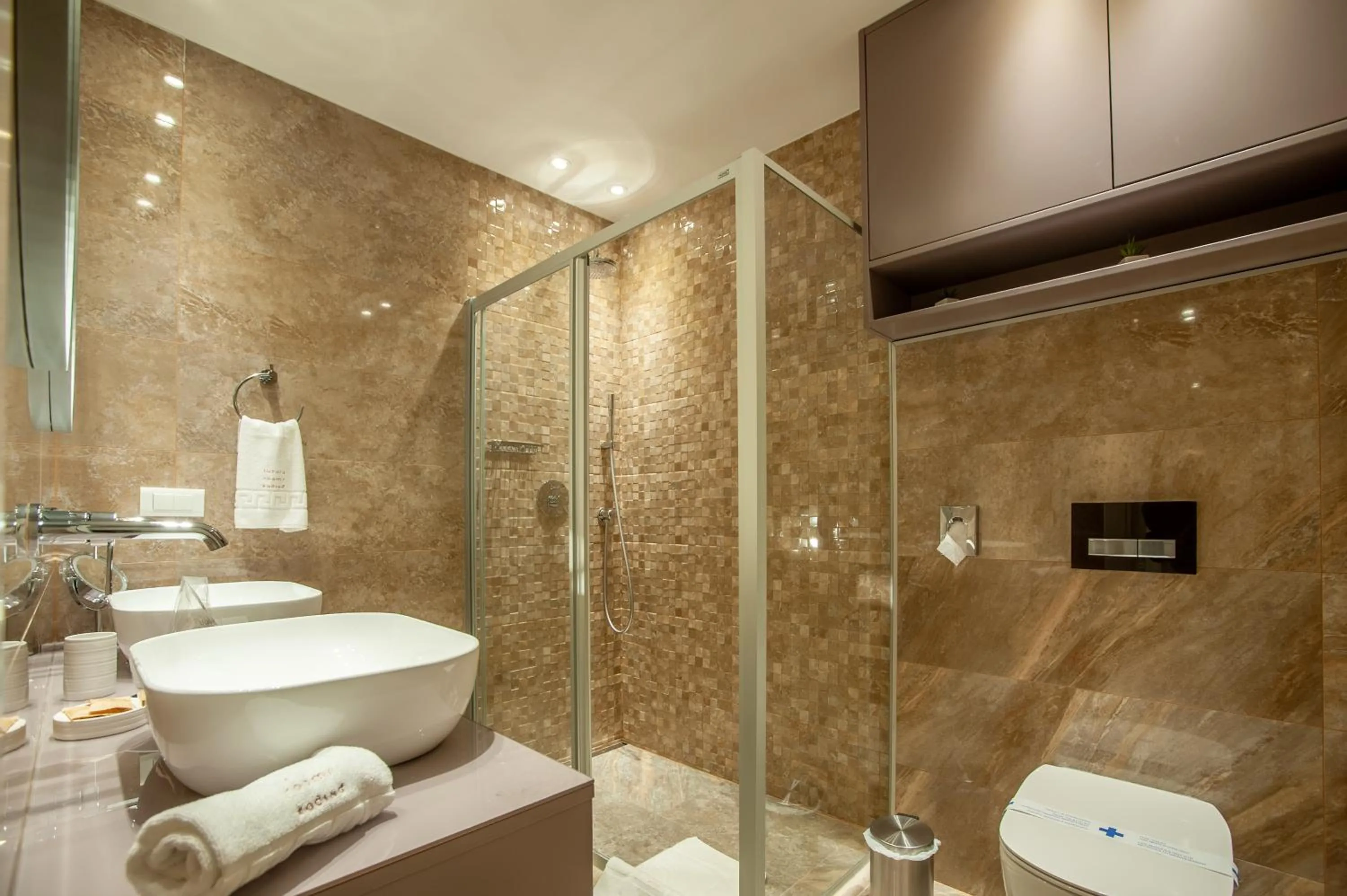 Bathroom in Luxury rooms Kadena