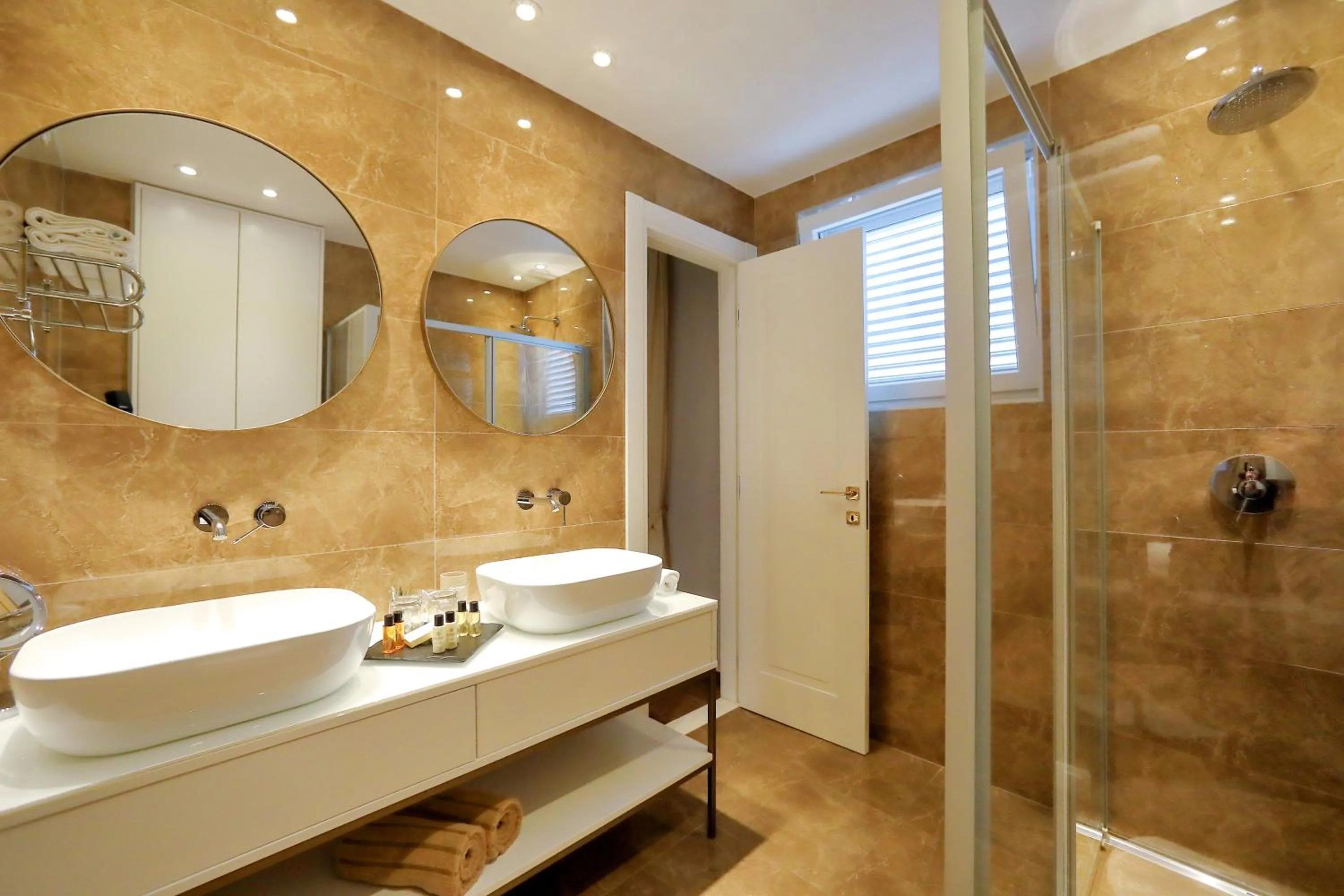 Bathroom in Luxury rooms Kadena