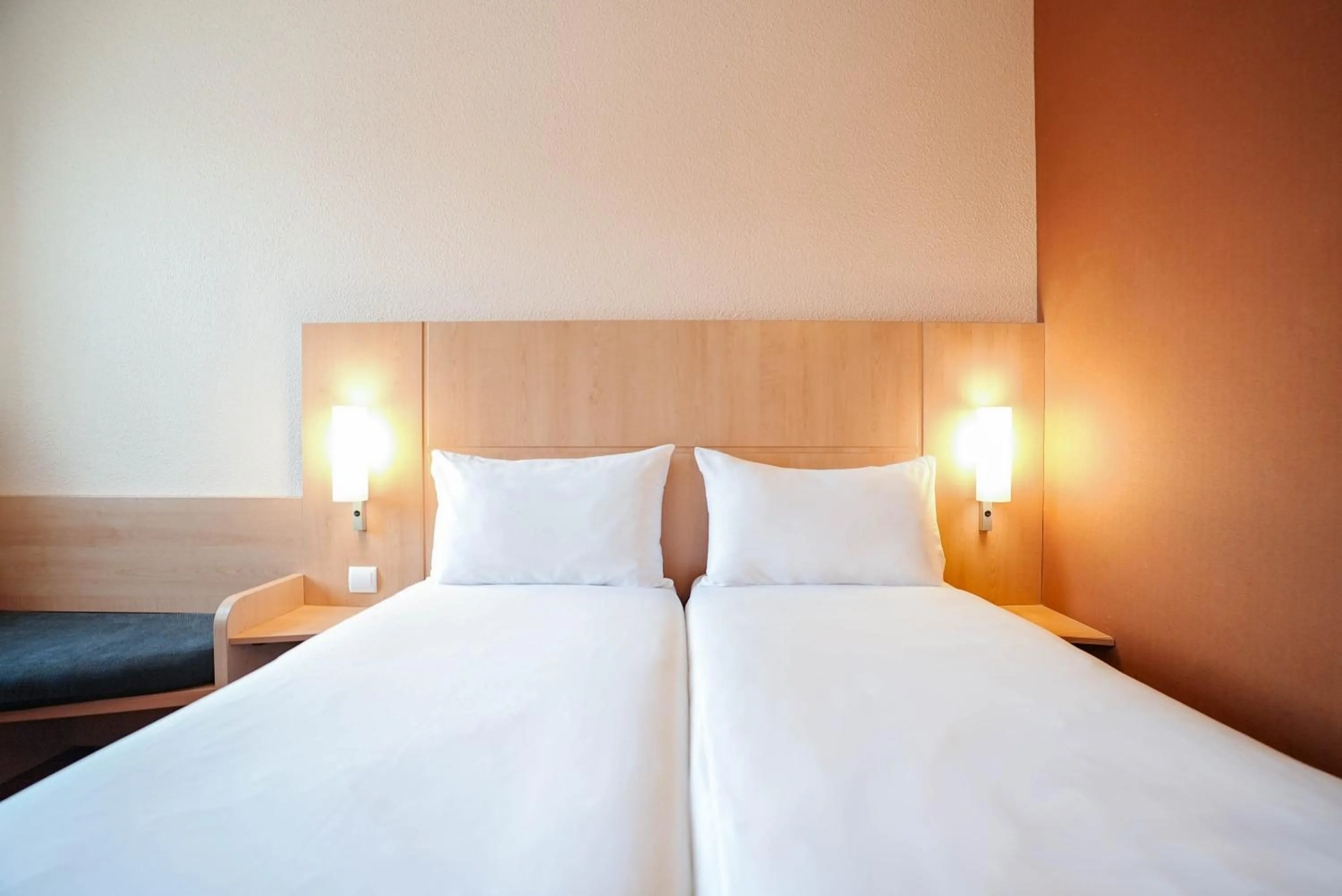 Bedroom, Bed in ibis Porto Centro São Bento