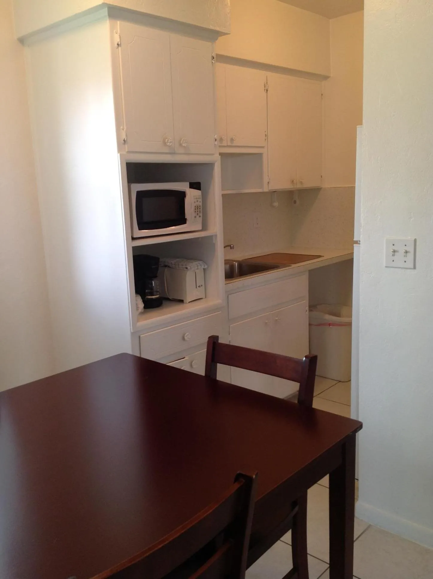Summerland Suites