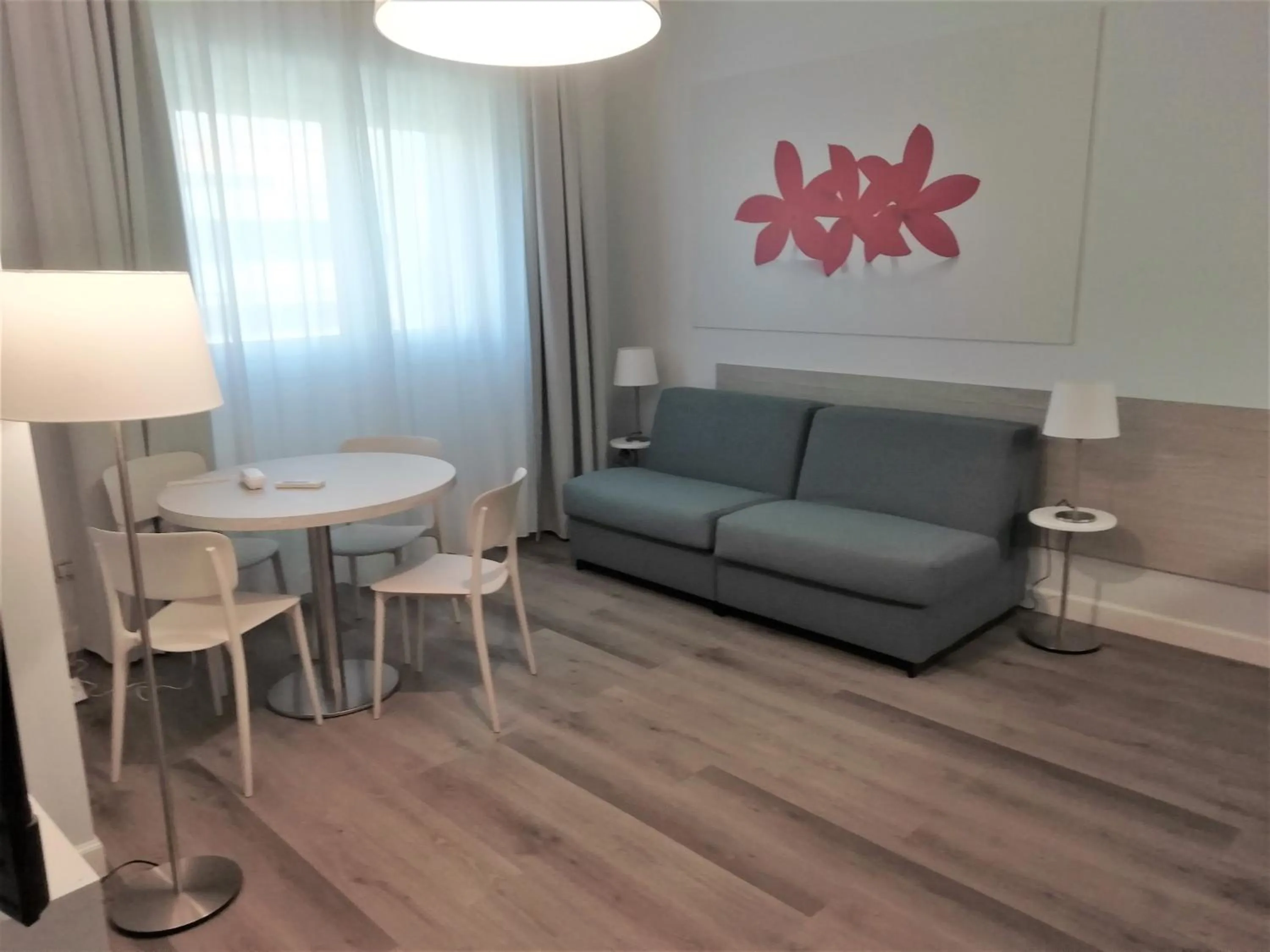 Delta Hotel Apartments