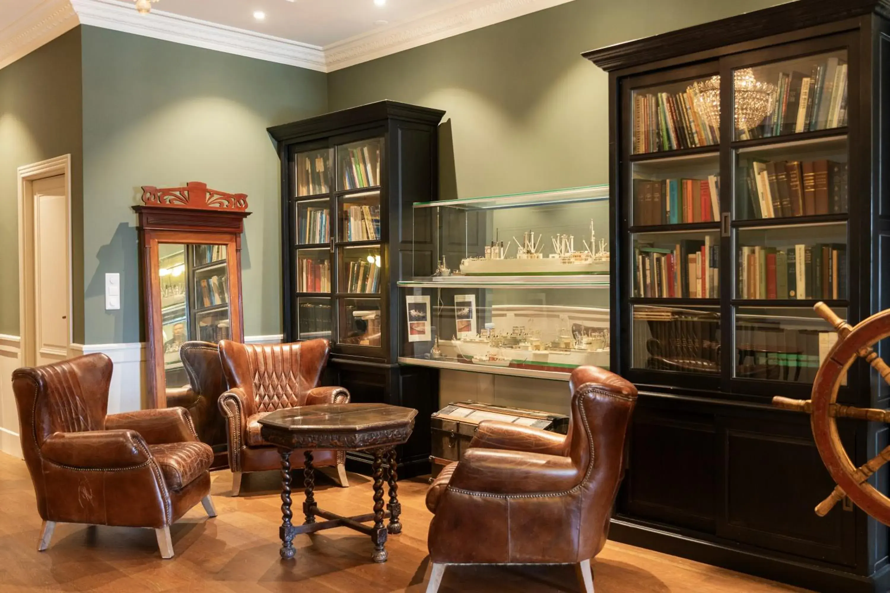 Lounge or bar in Home Hotel Atlantic Lounge or bar in Home Hotel Atlantic