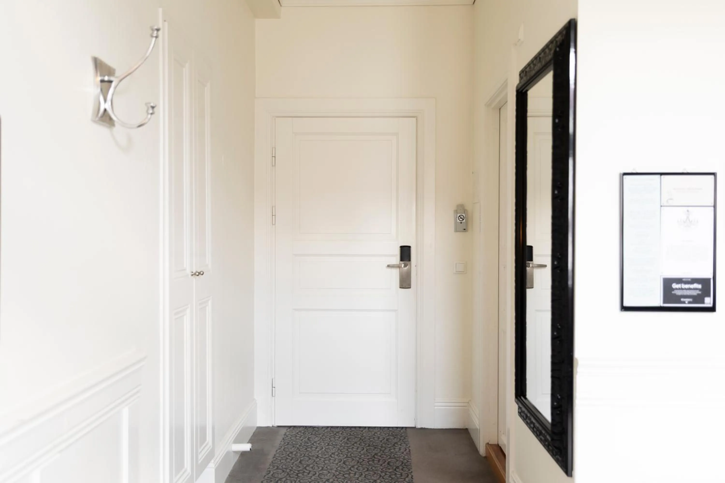 Bedroom in Home Hotel Atlantic