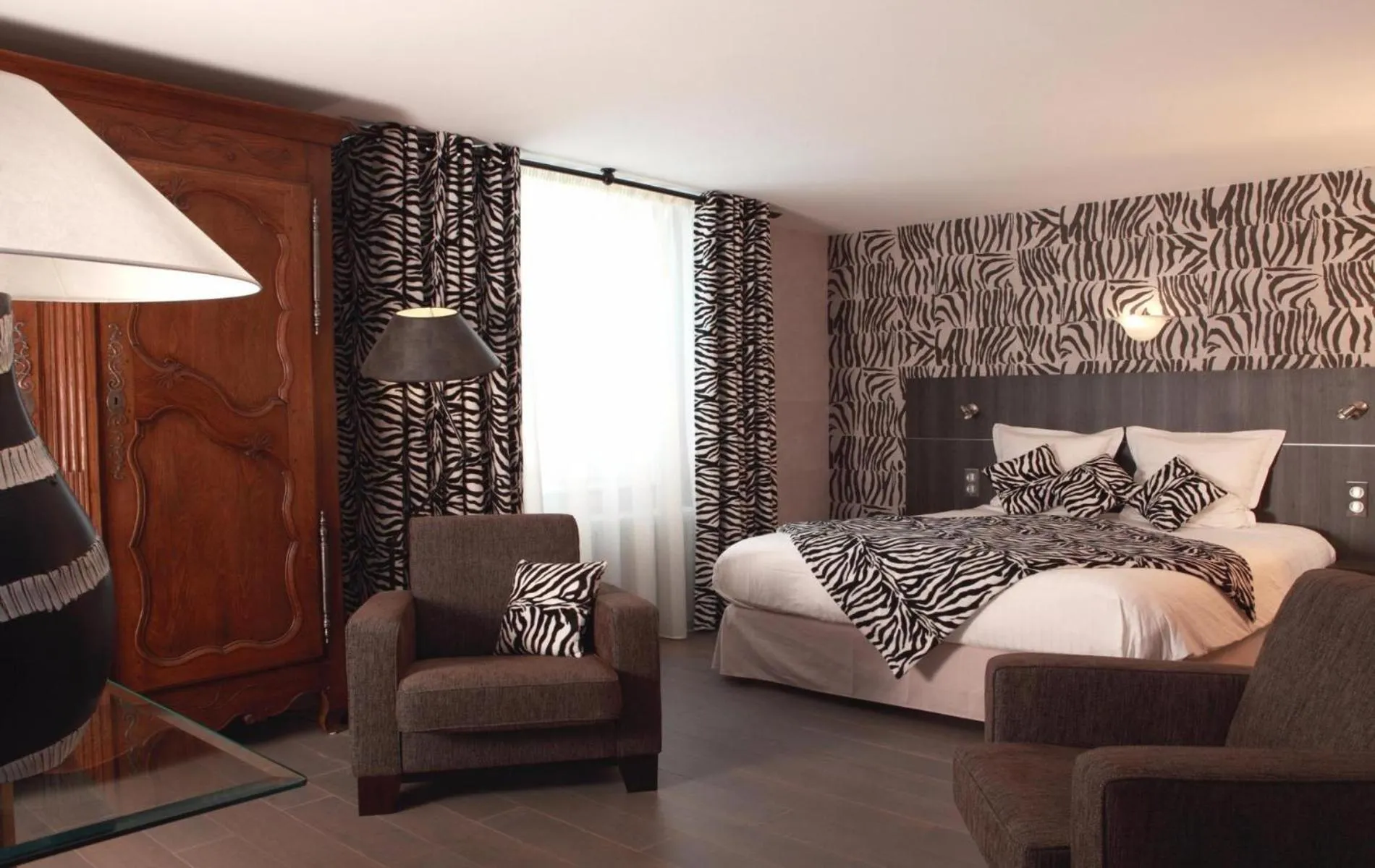 Bed in Logis Burnel Et La Cle Des Champs