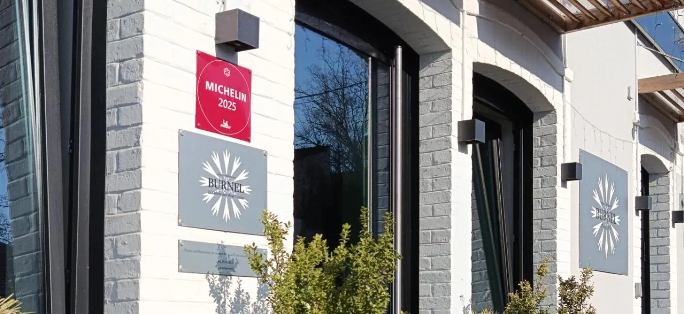 Property building in Logis Burnel Et La Cle Des Champs