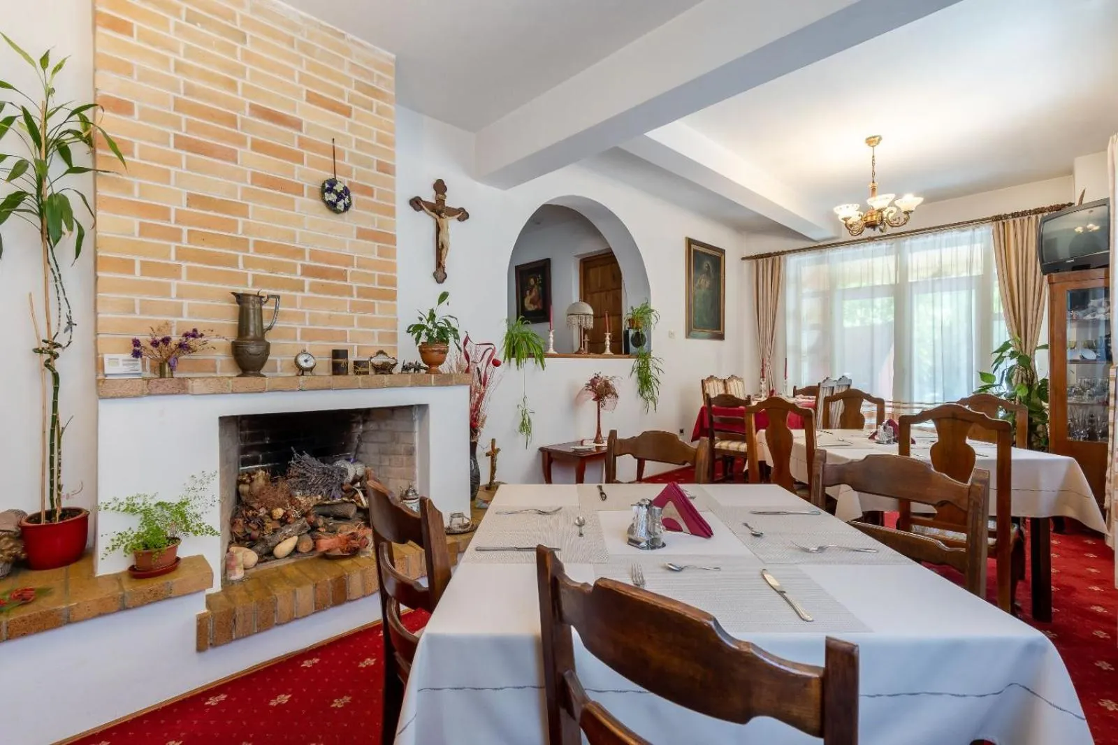 Breakfast in Villa-Hotel Escala