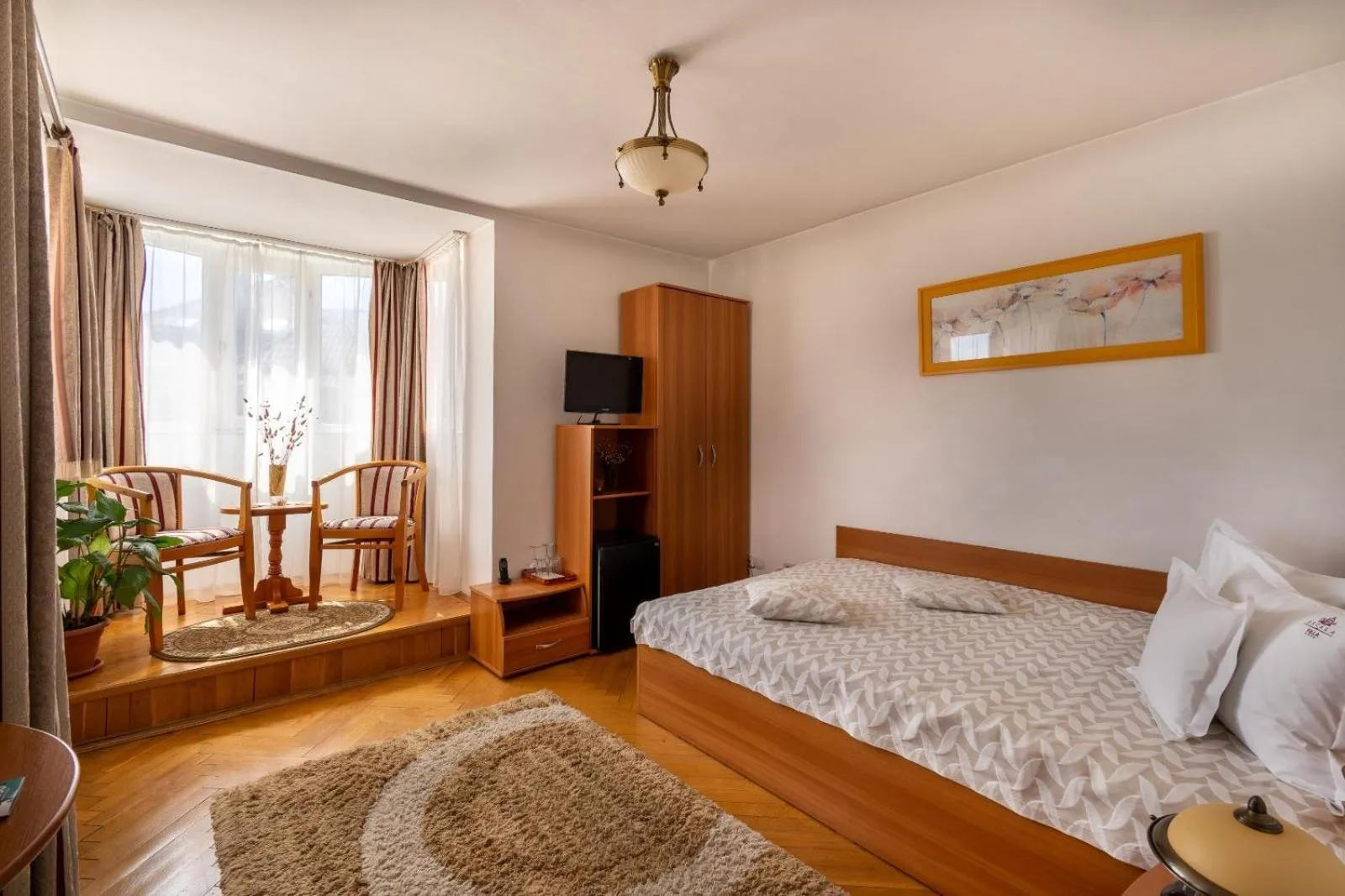 TV and multimedia, Bed in Villa-Hotel Escala