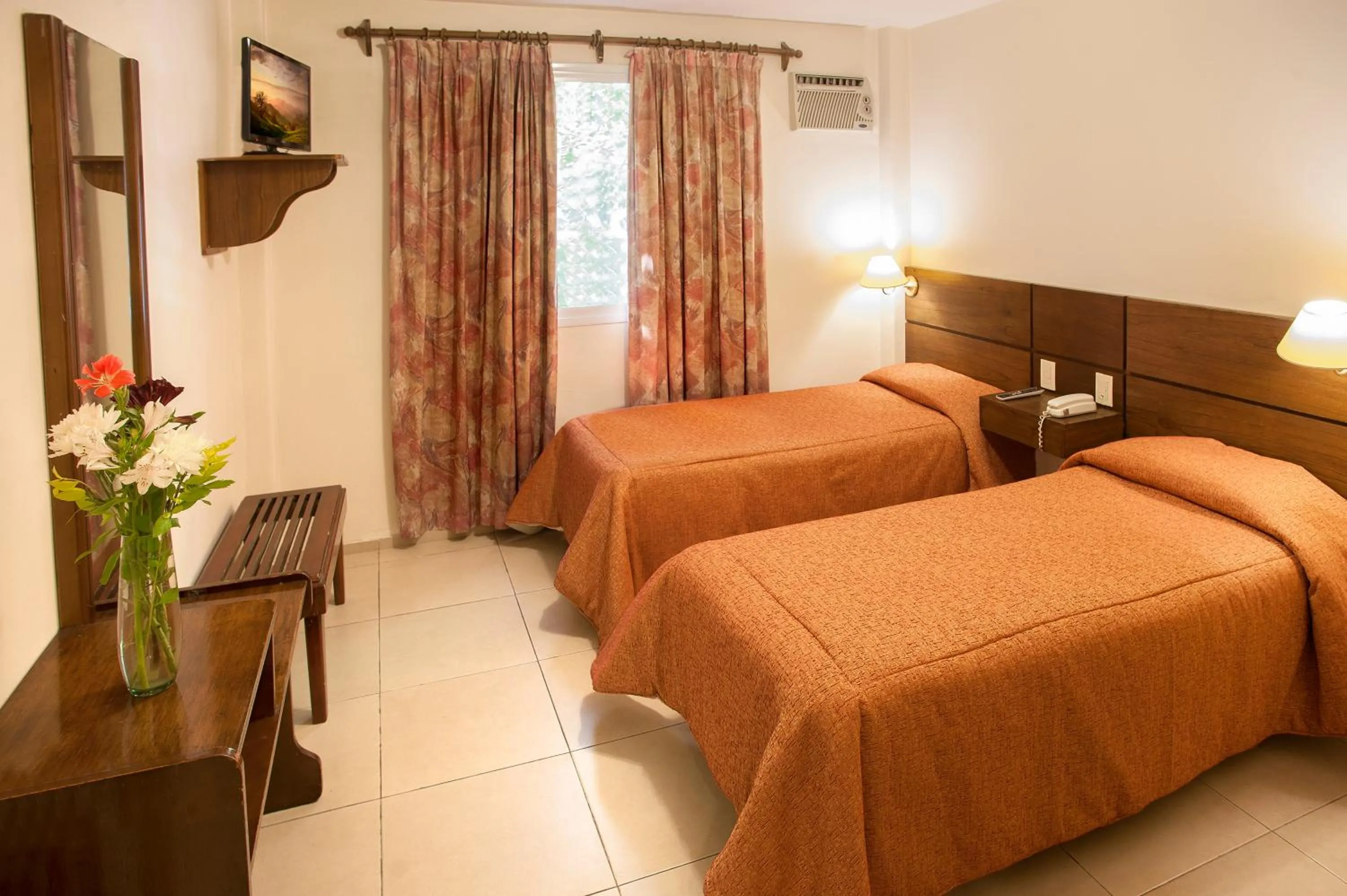 Bed in Hotel Carollo