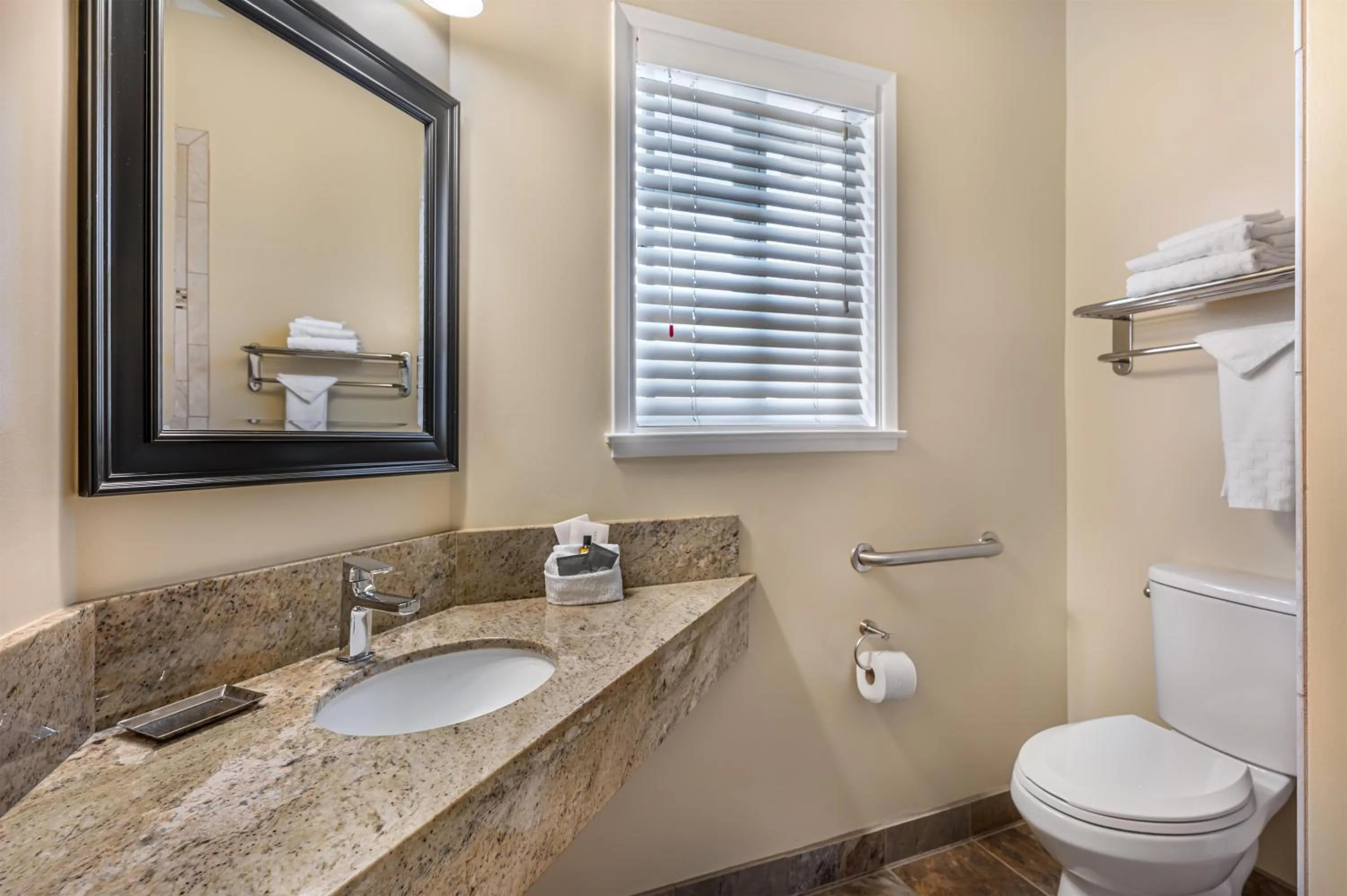 Bathroom in Best Western Plus Santa Barbara