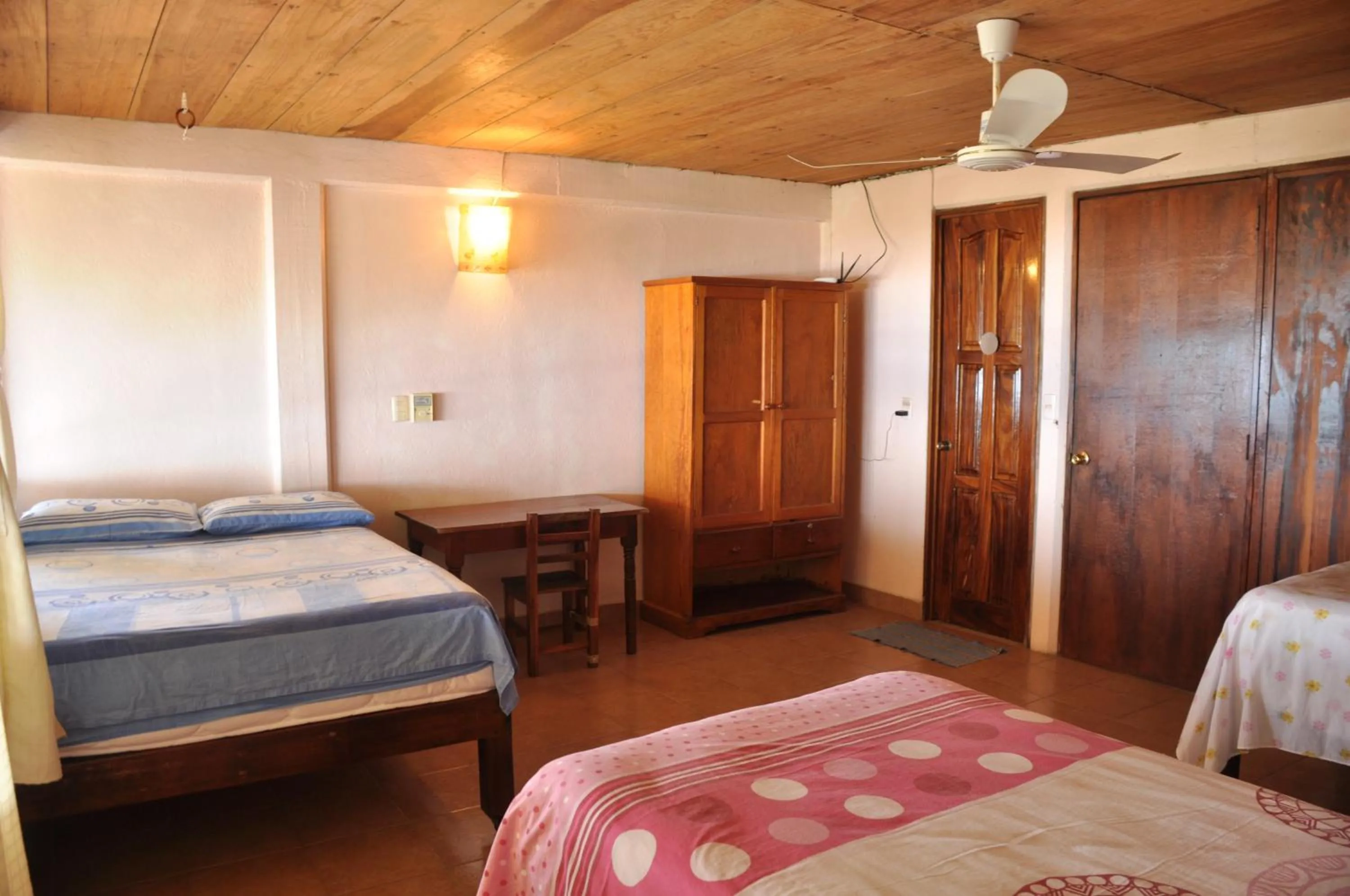 Balcony/Terrace, Bed in Ananda Guest House Yoga & Meditación