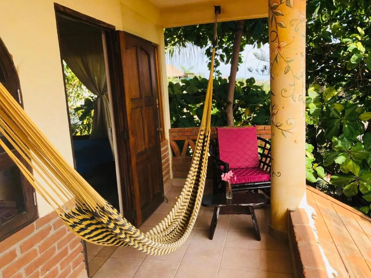 Balcony/Terrace in Ananda Guest House Yoga & Meditación