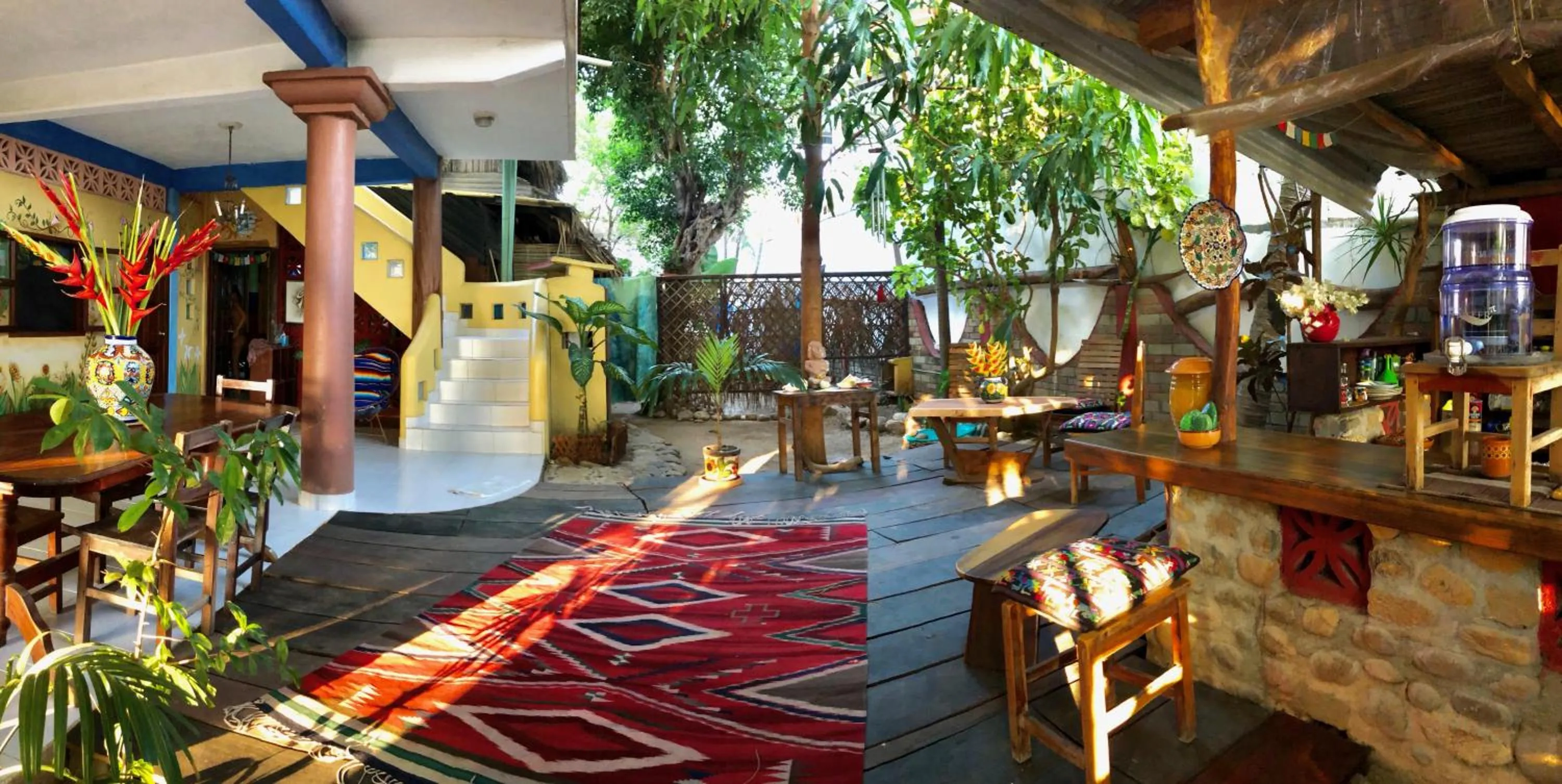 Patio in Ananda Guest House Yoga & Meditación