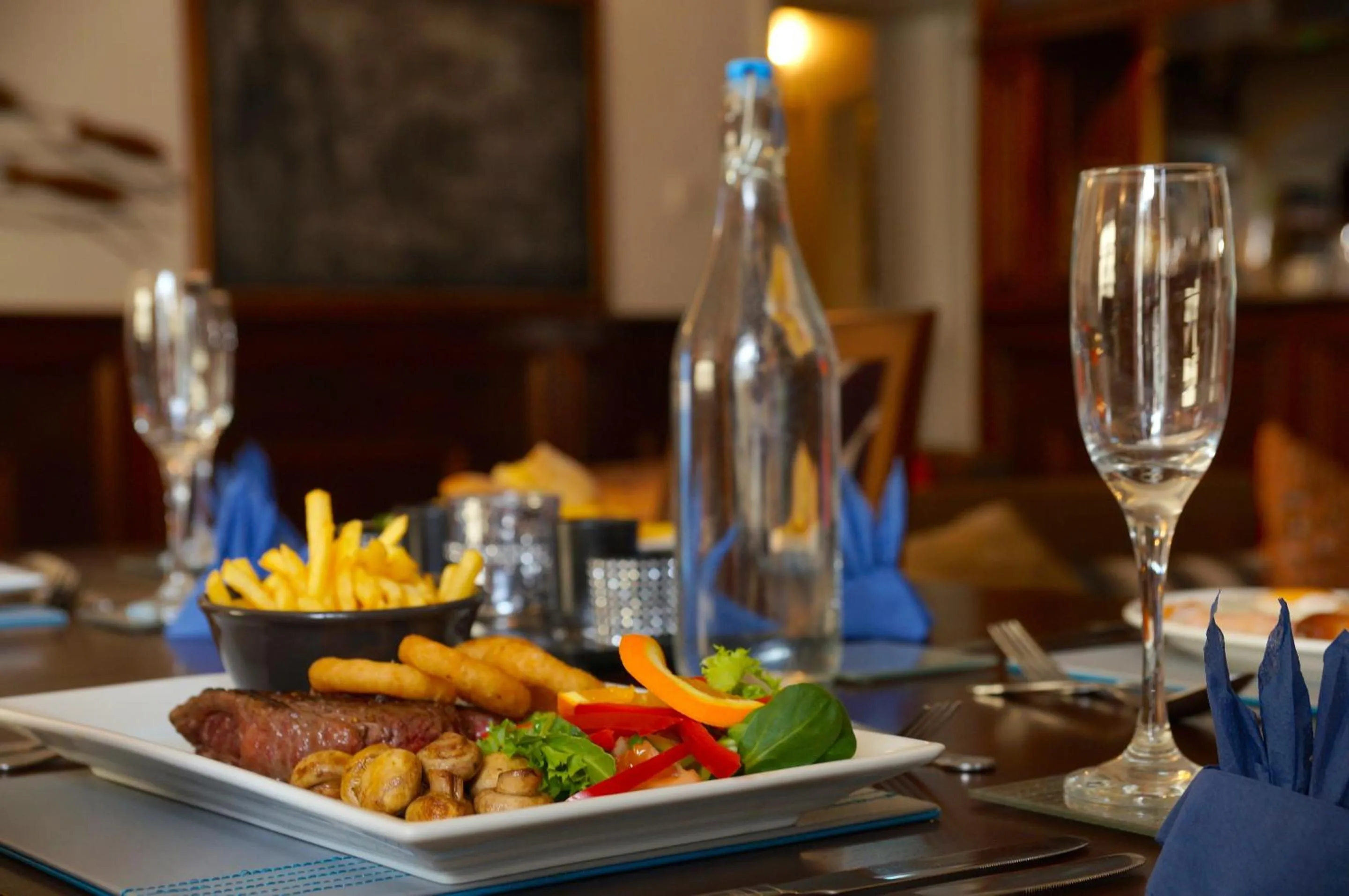 Dining area in The Eyre Court