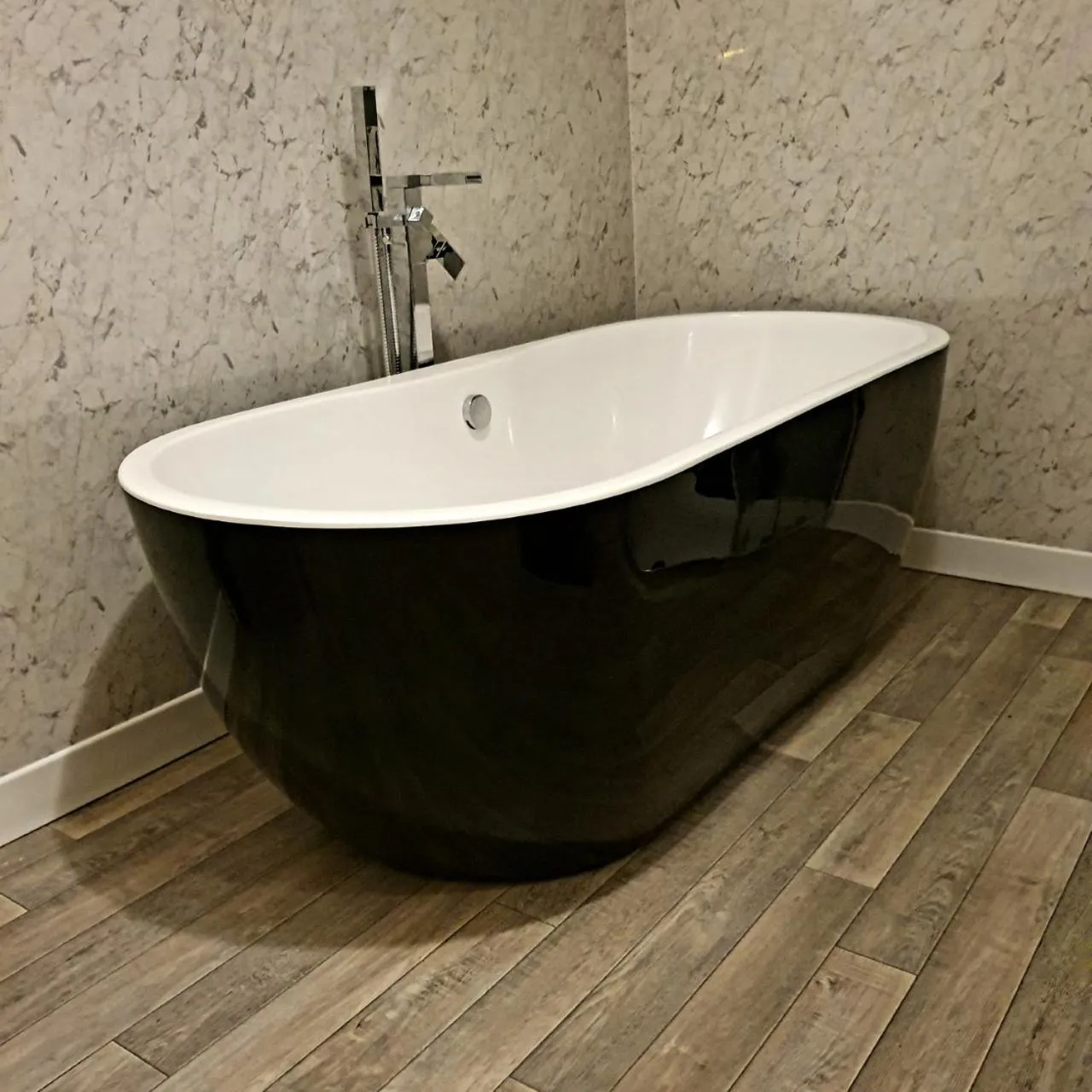 Bathroom in The Eyre Court