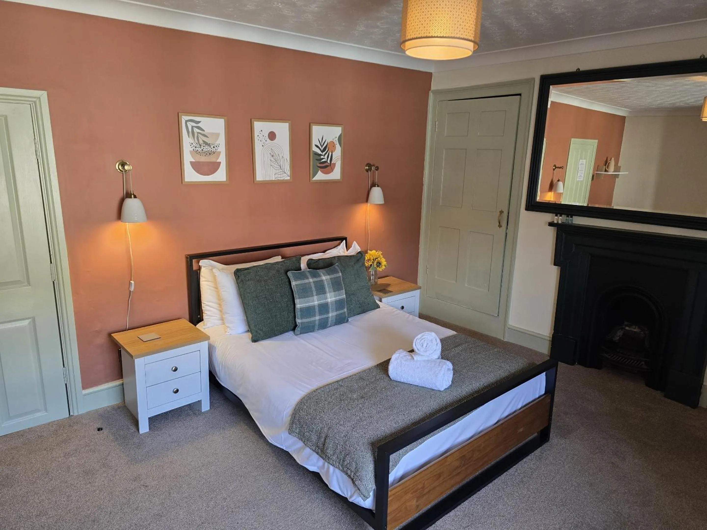 Bedroom in The Eyre Court