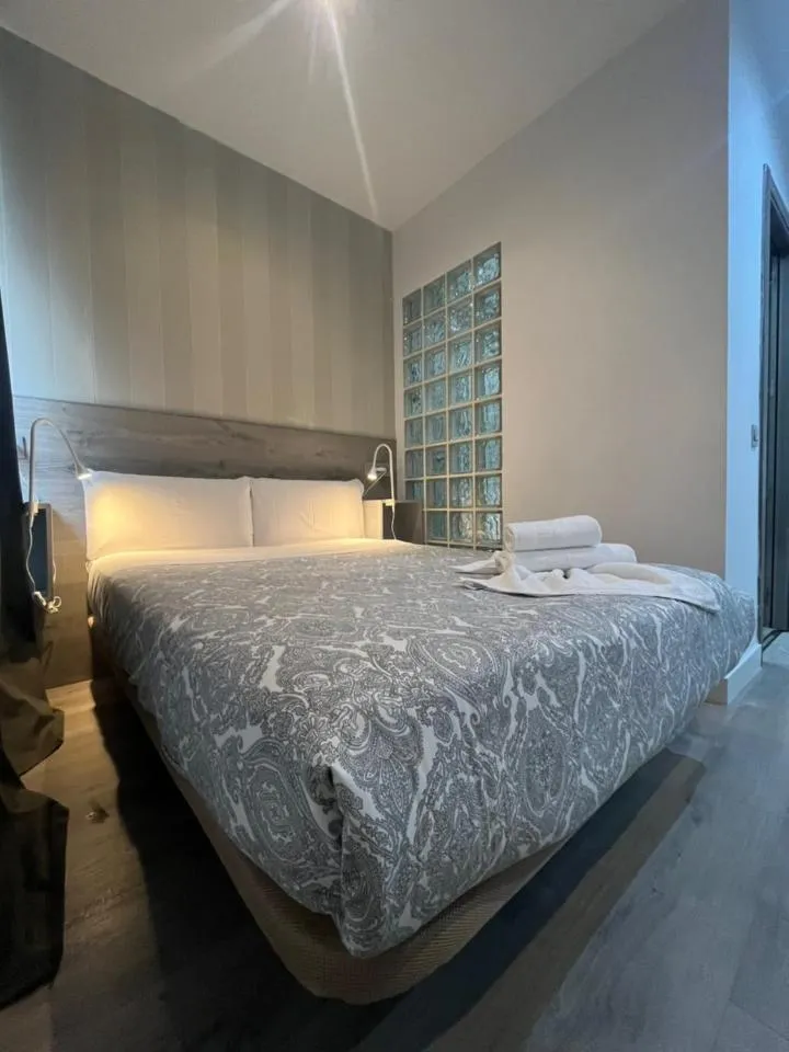 Bed in Hostal Abril Madrid