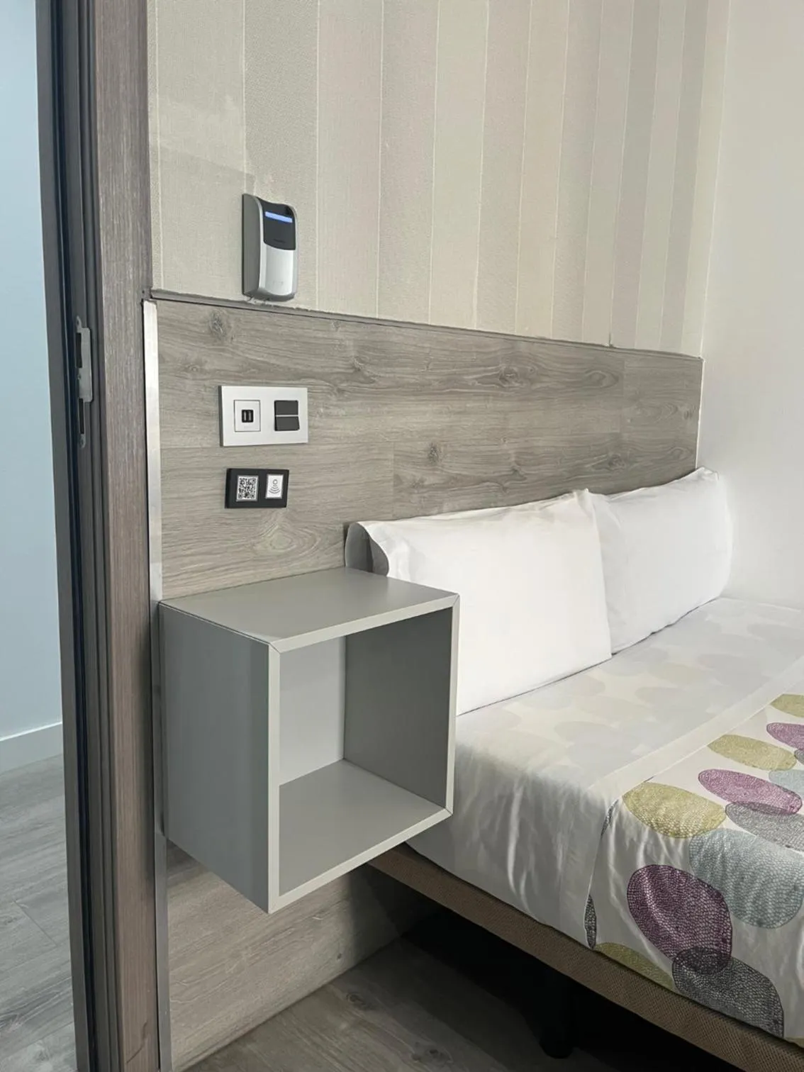 Bed in Hostal Abril Madrid