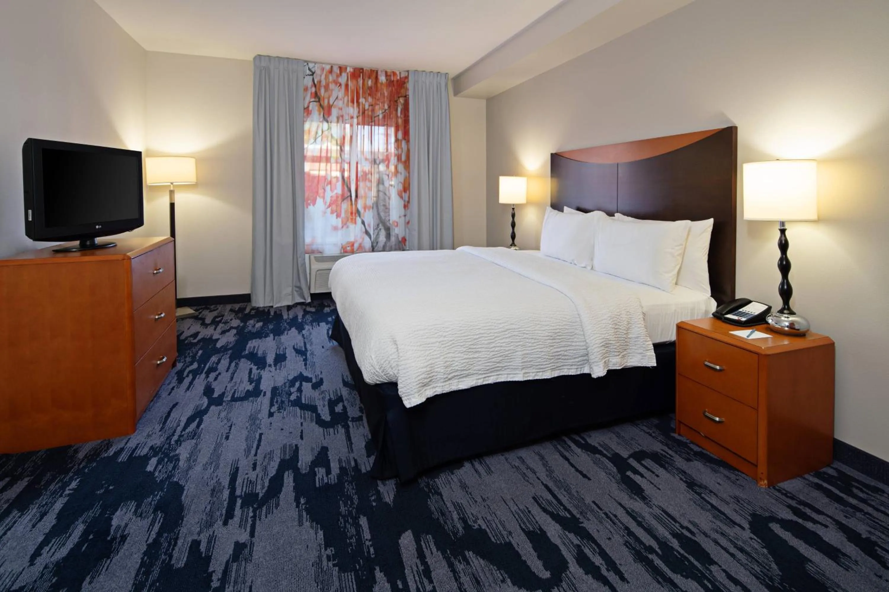 Bedroom, Bed in Fairfield Inn & Suites Seattle Bremerton